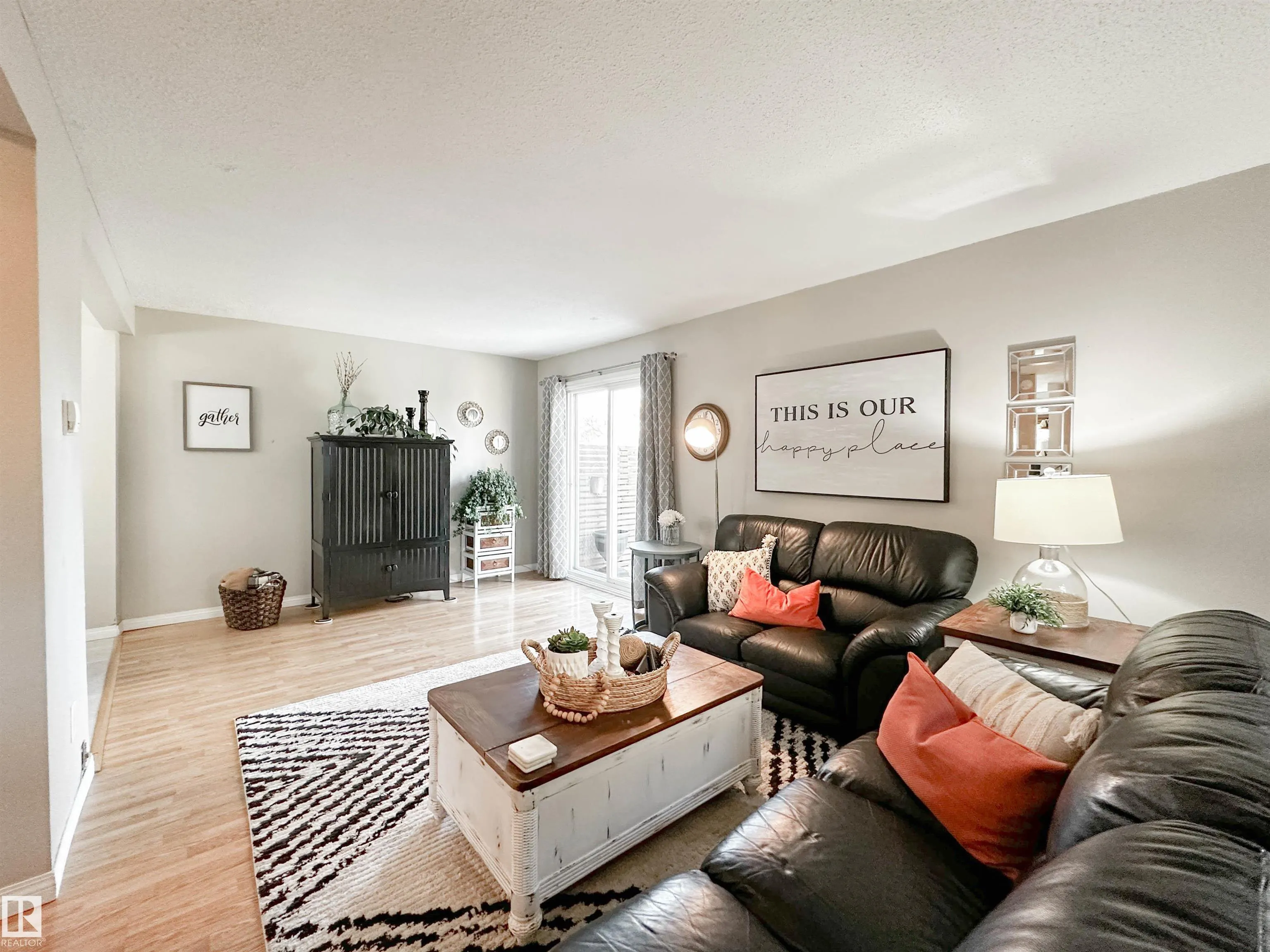 73 GREENFIELD Estates