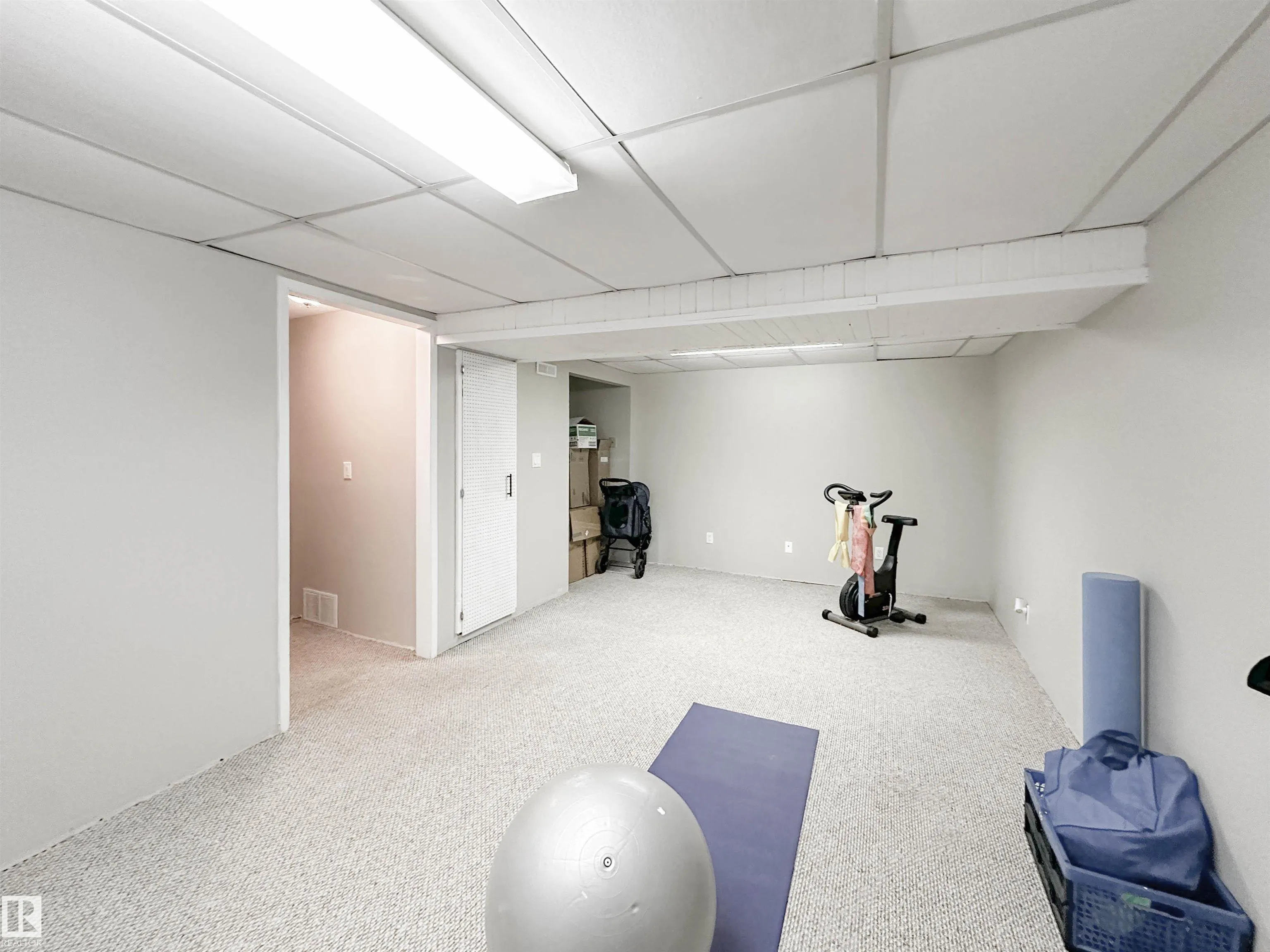 73 GREENFIELD Estates