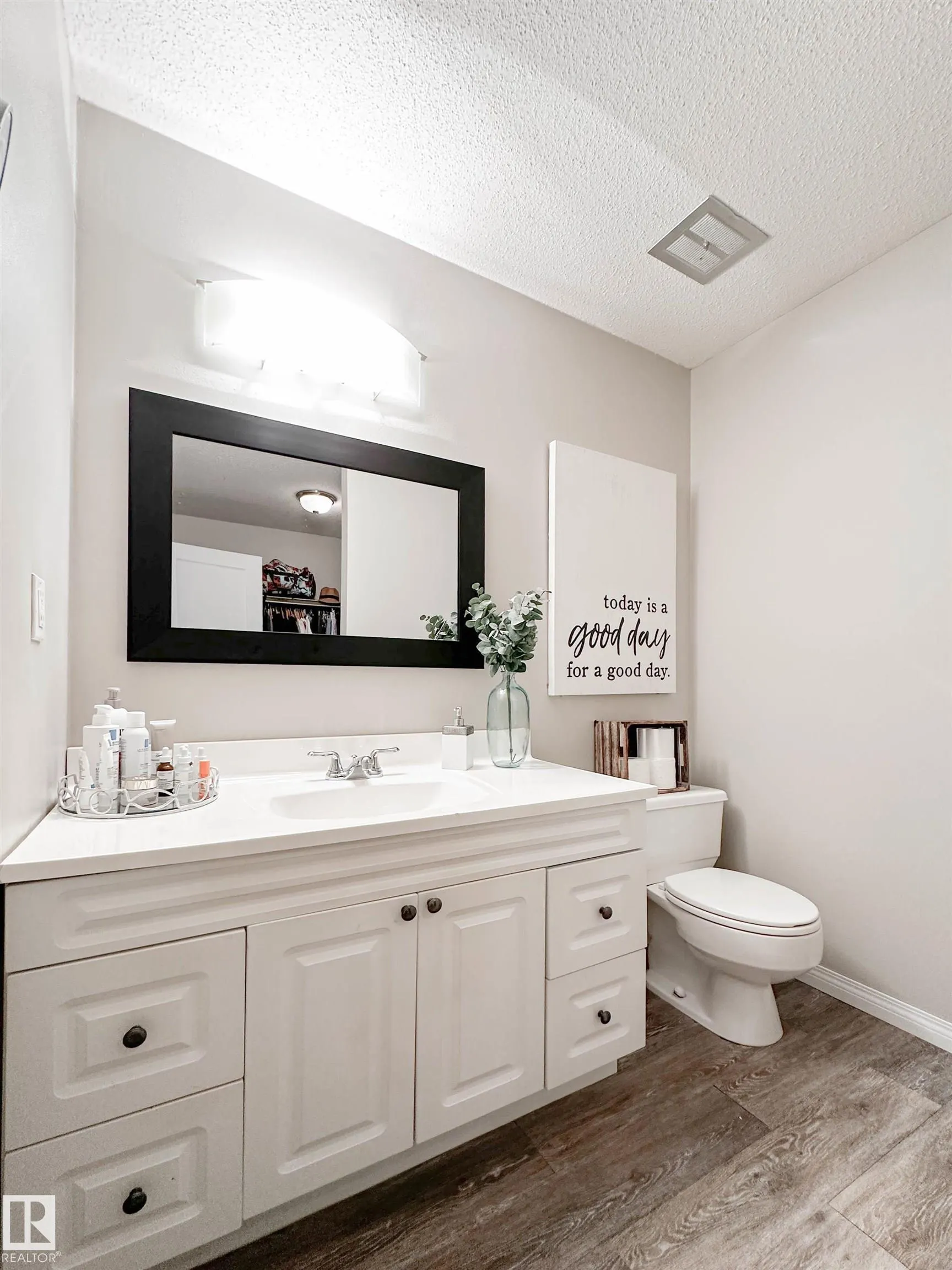 73 GREENFIELD Estates