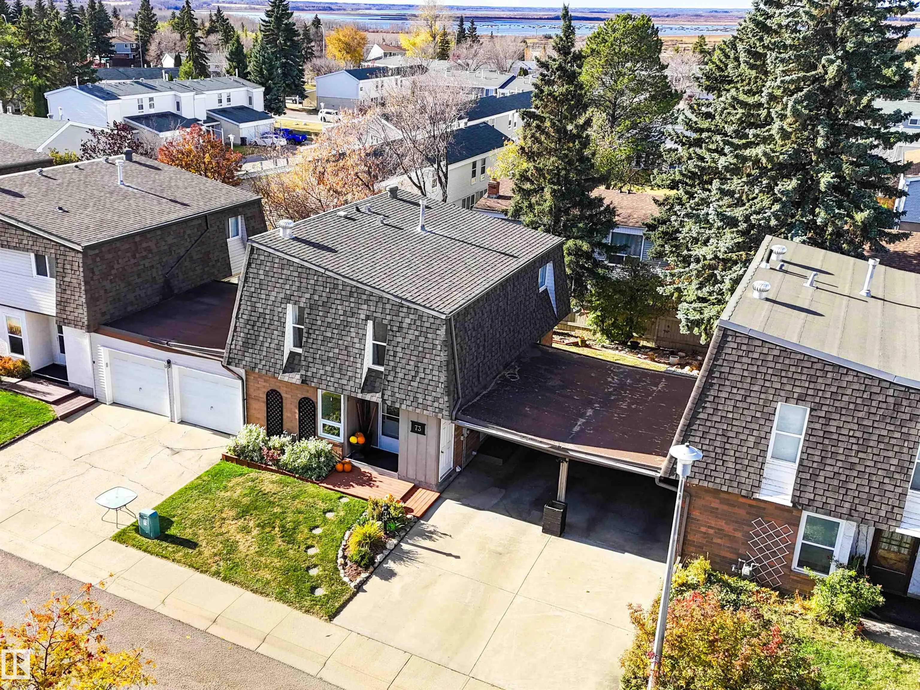 73 GREENFIELD Estates