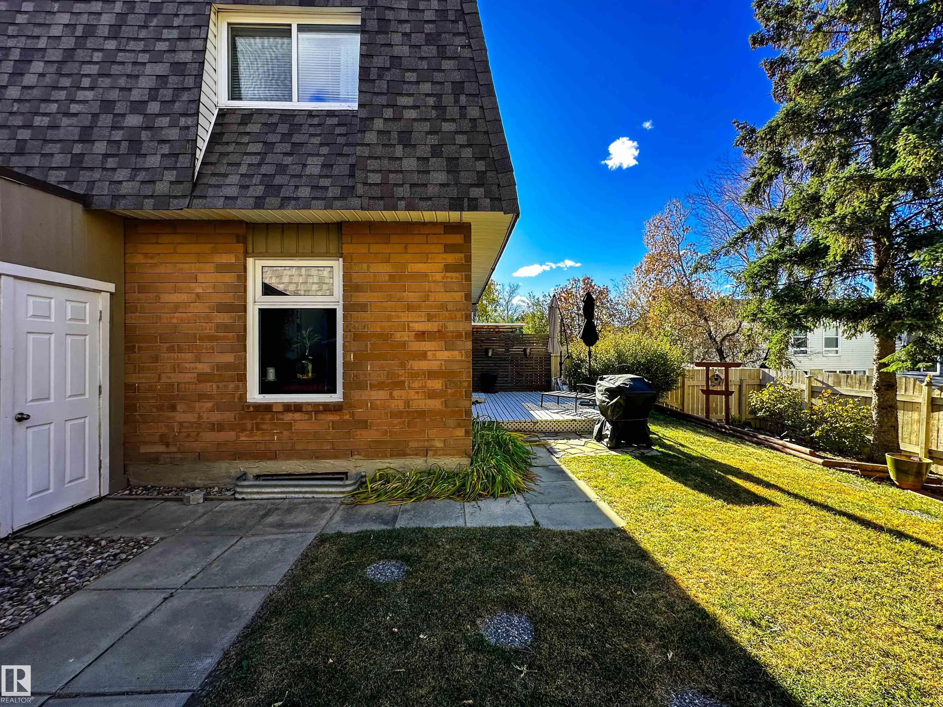 73 GREENFIELD Estates