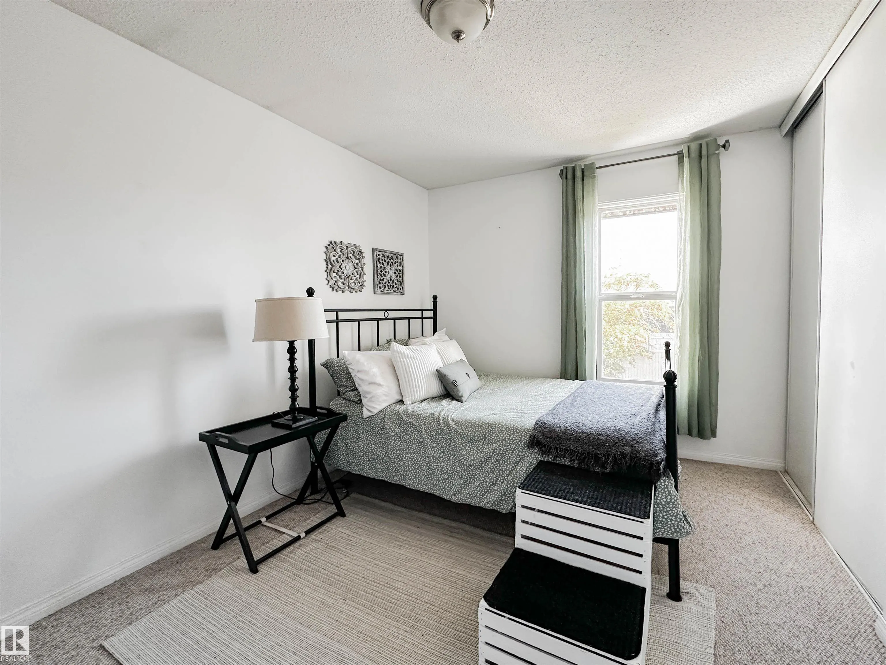 73 GREENFIELD Estates