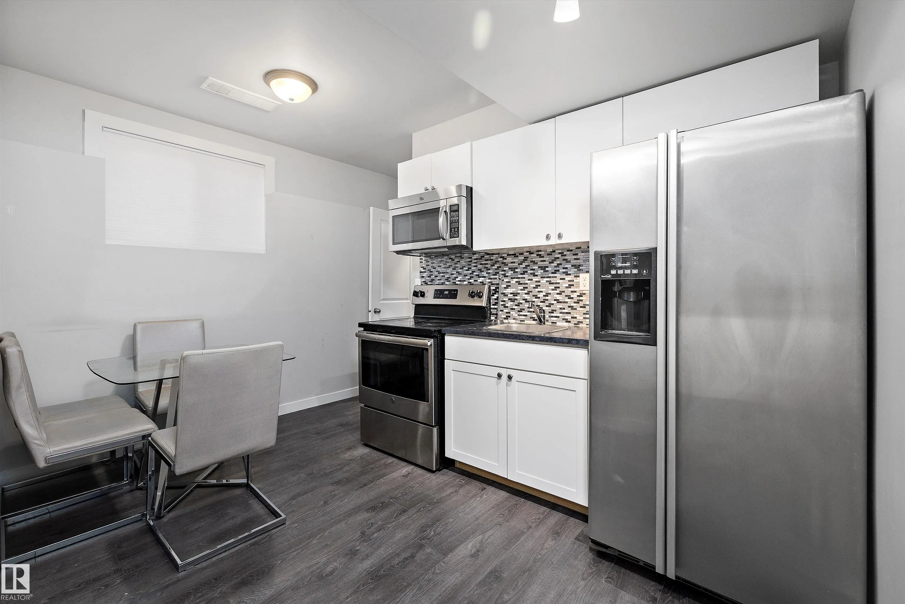 681 EAGLESON Crescent