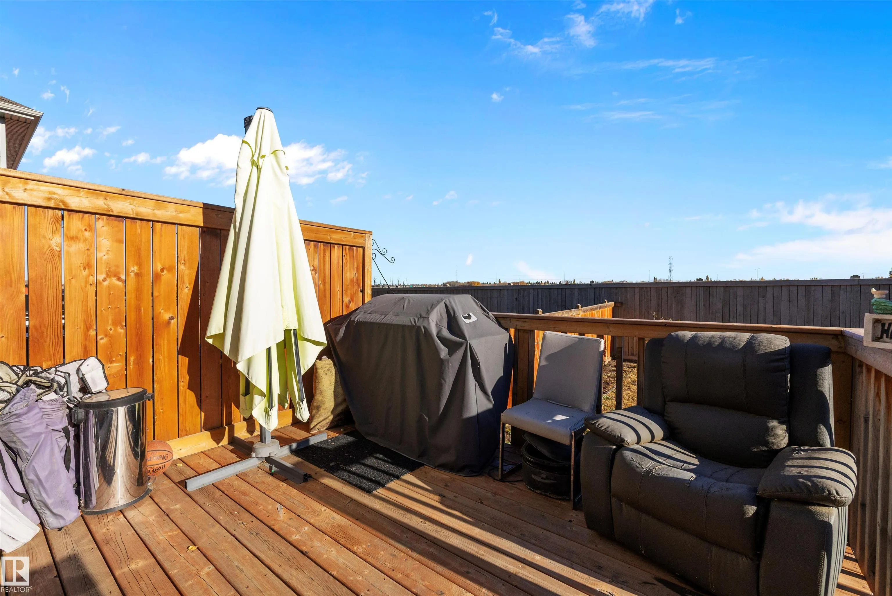 681 EAGLESON Crescent