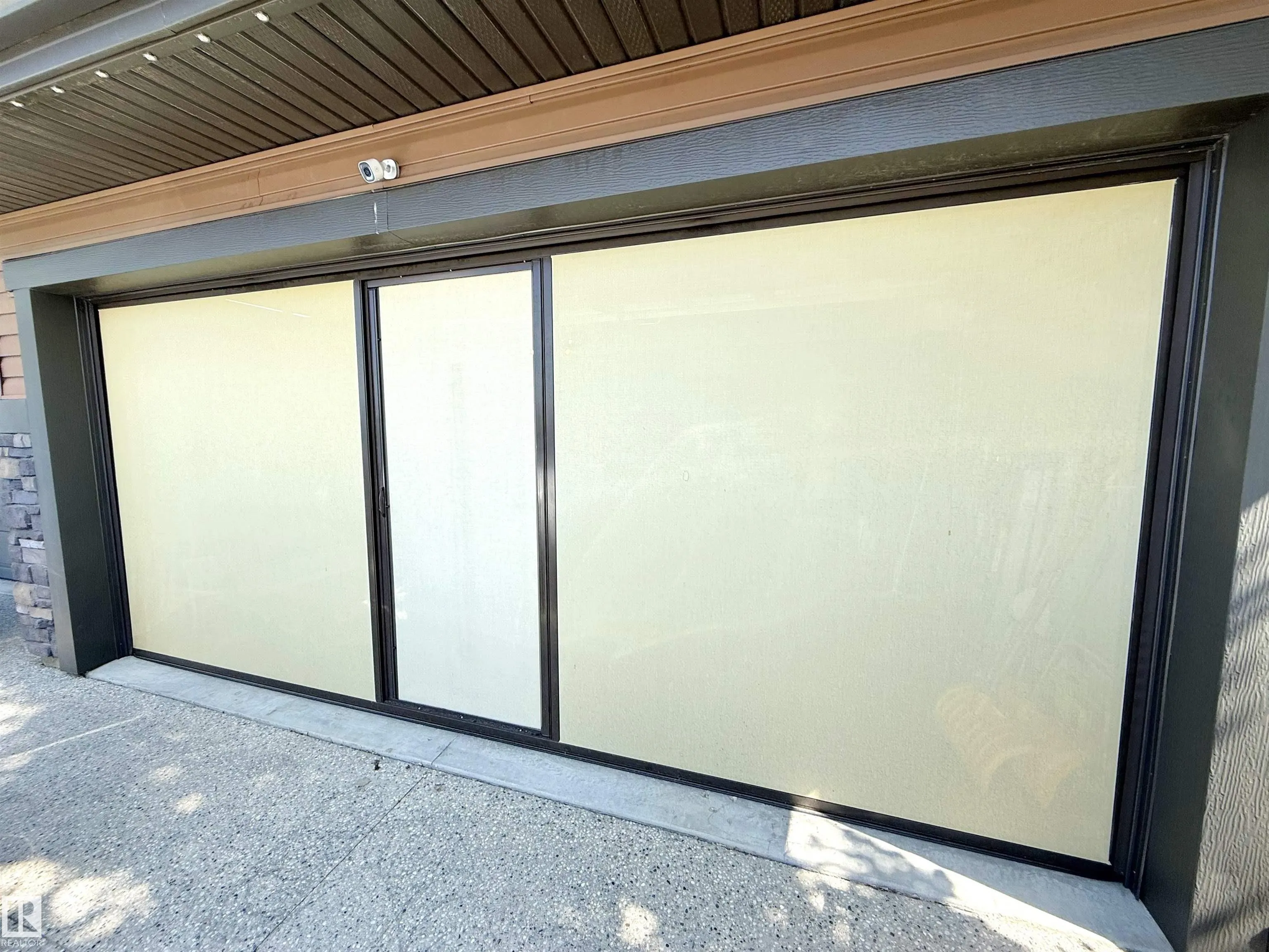 1186 GENESIS LAKE Boulevard