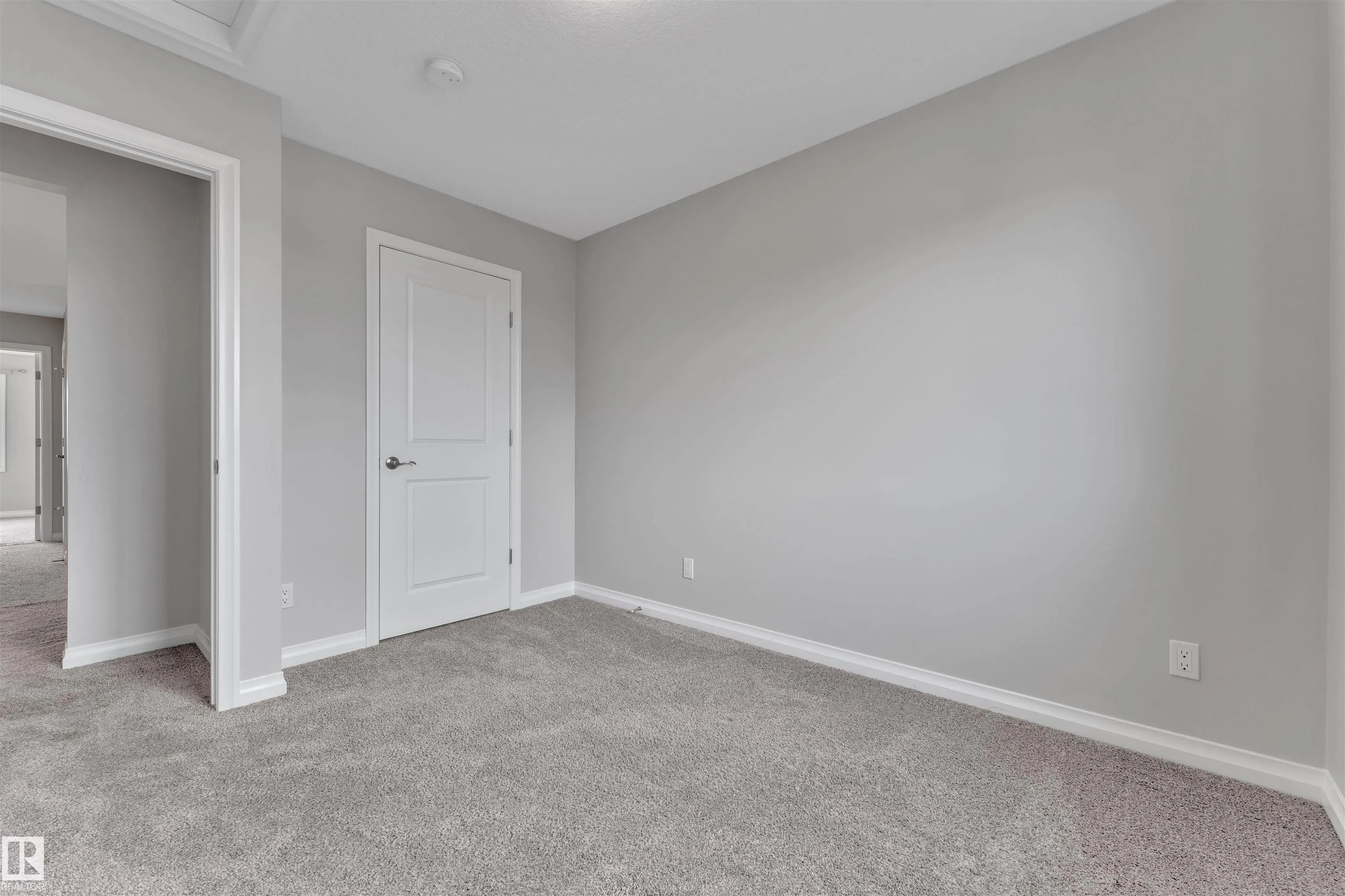 176 CHARLESWORTH Drive