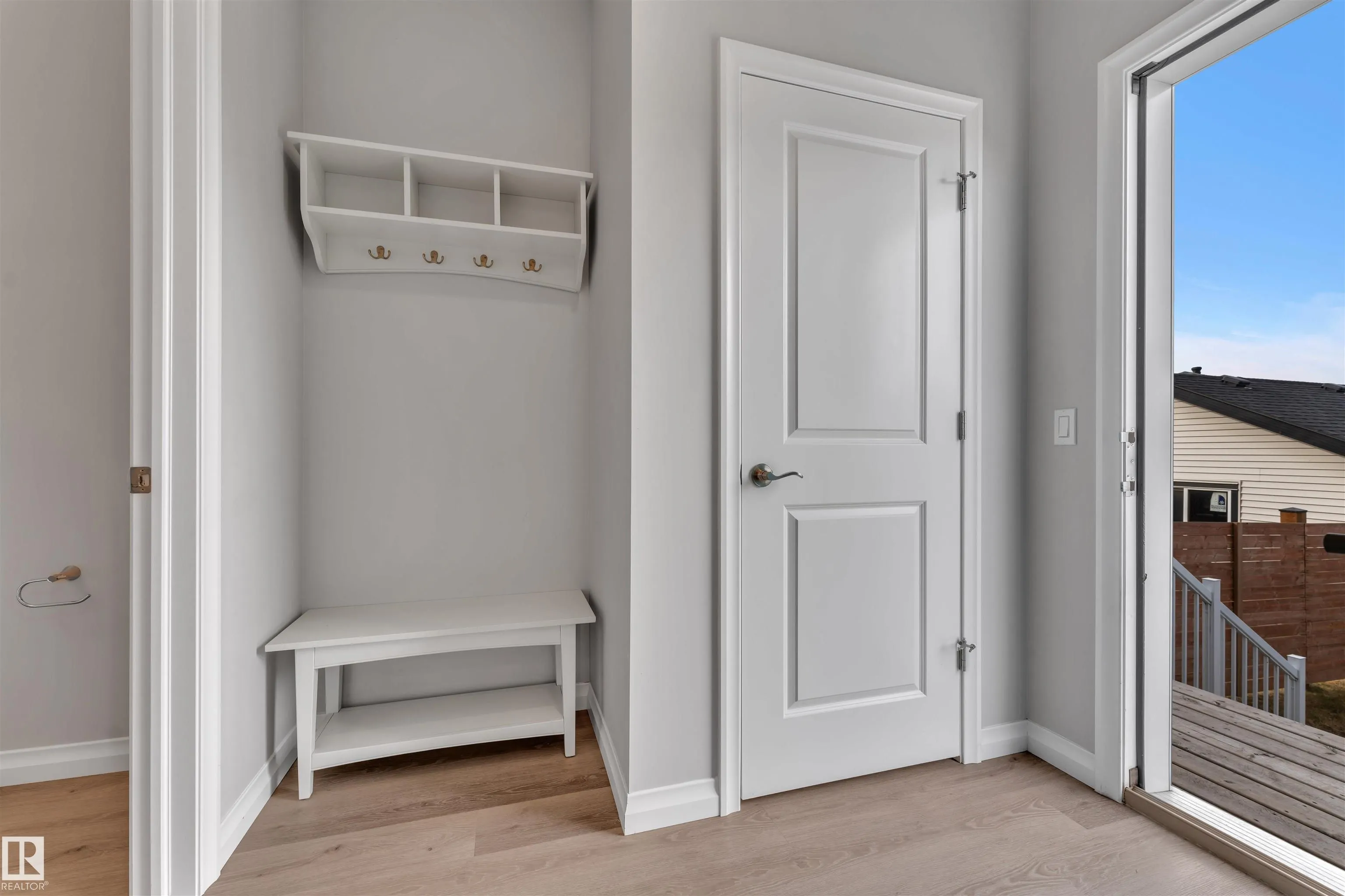 176 CHARLESWORTH Drive