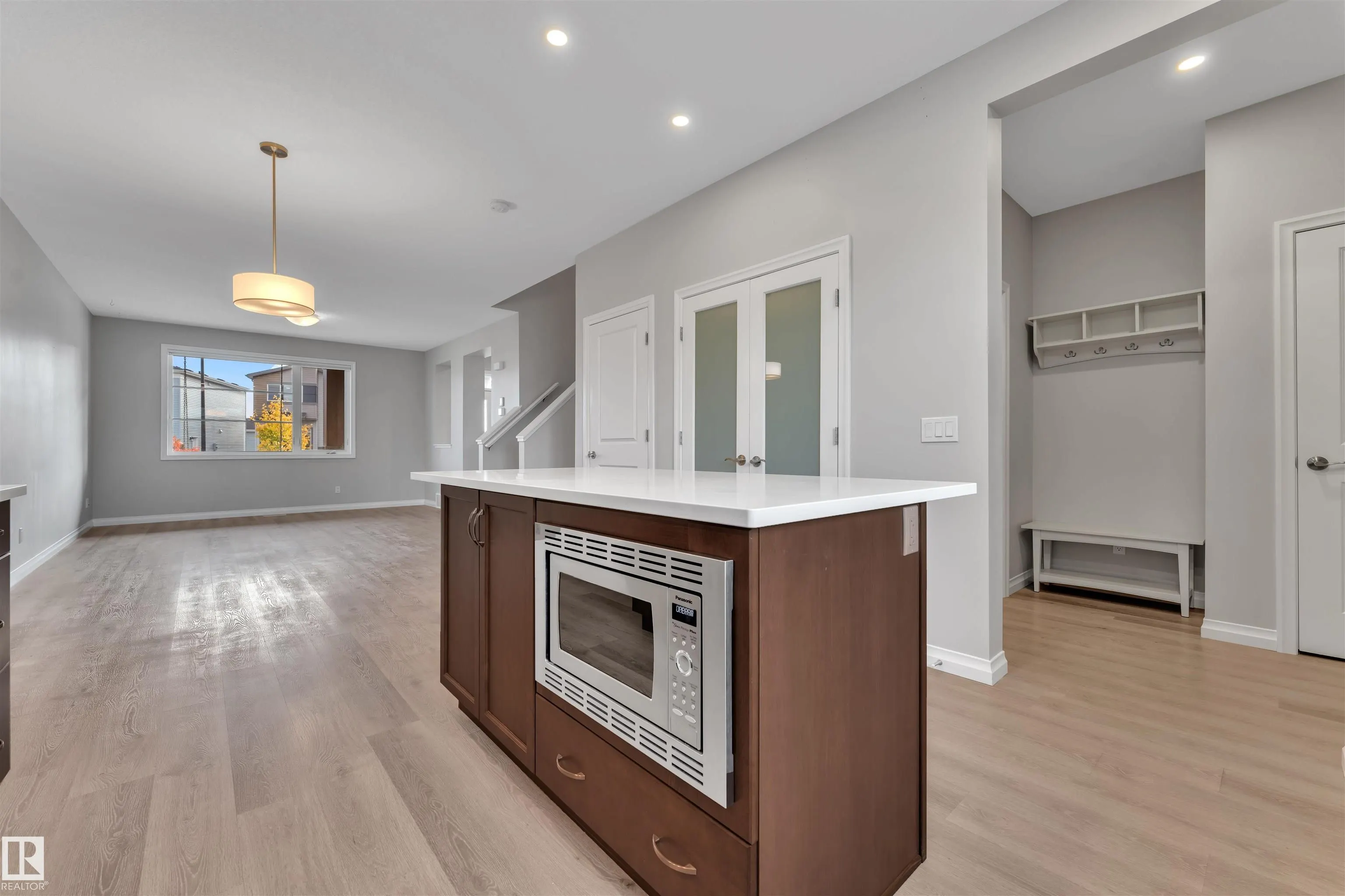 176 CHARLESWORTH Drive