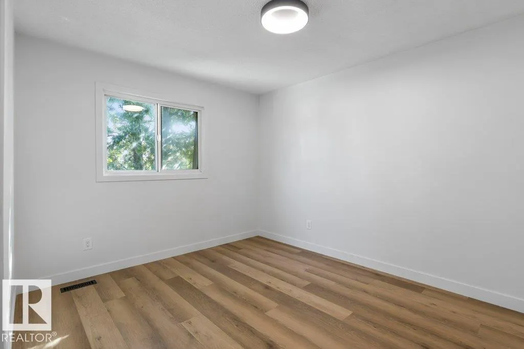 65 GREENFIELD Estates