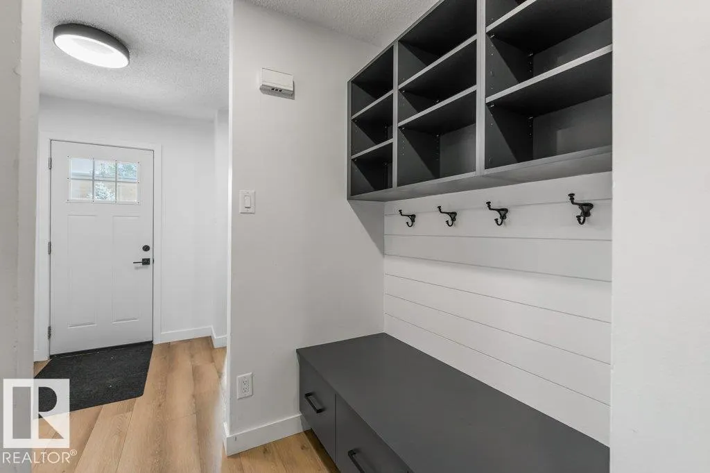 65 GREENFIELD Estates