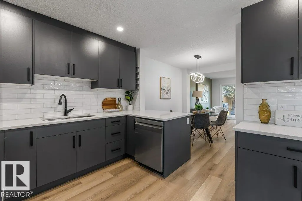 65 GREENFIELD Estates