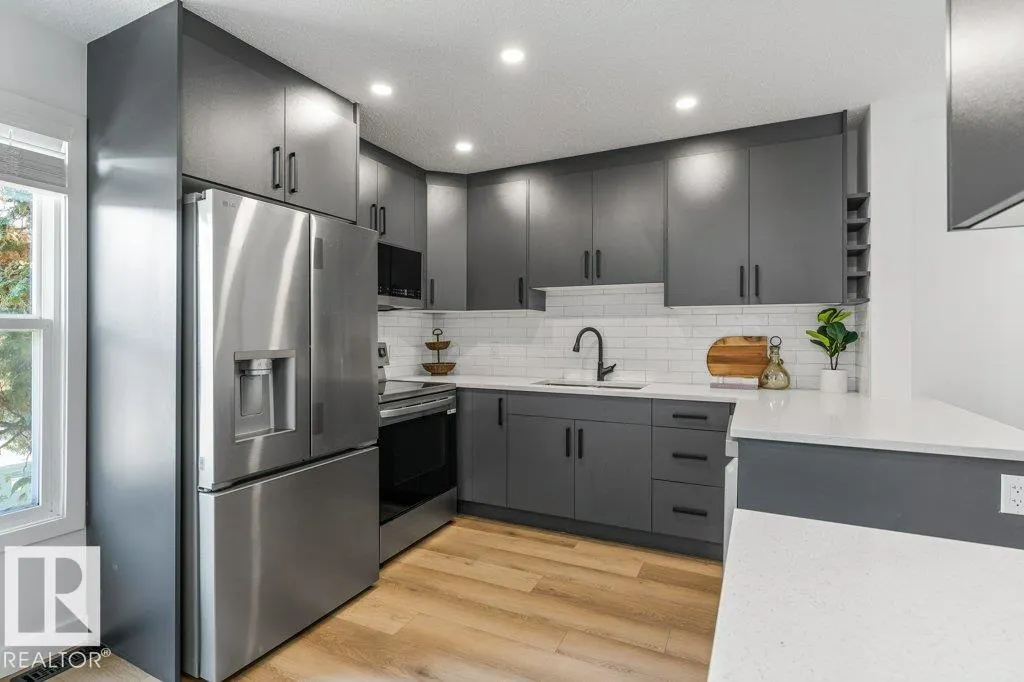 65 GREENFIELD Estates