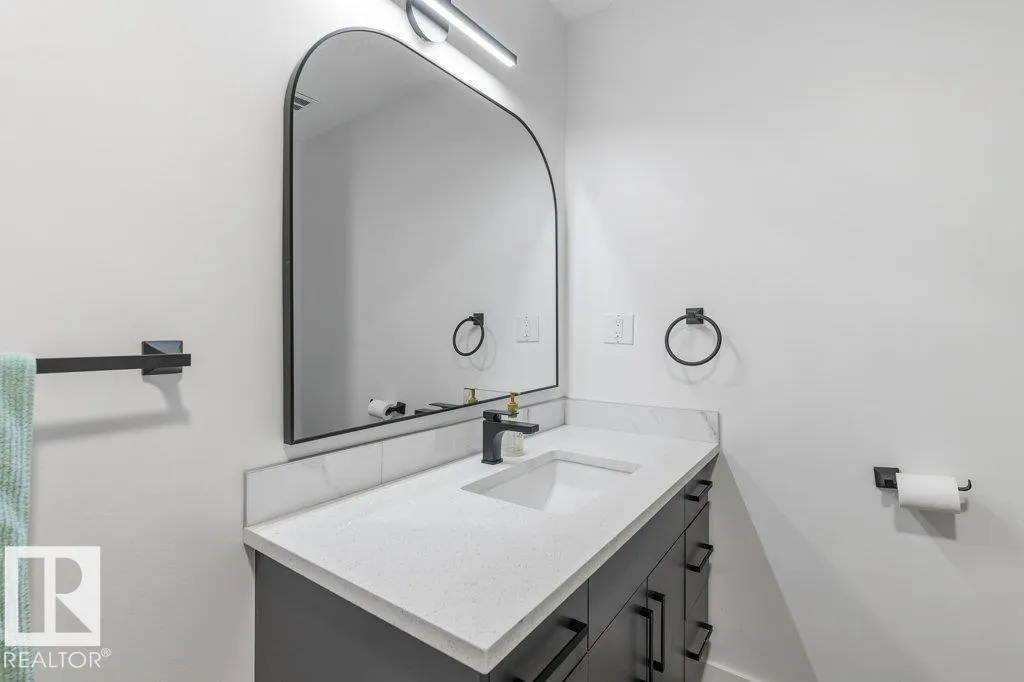 65 GREENFIELD Estates