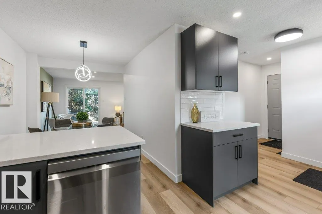 65 GREENFIELD Estates