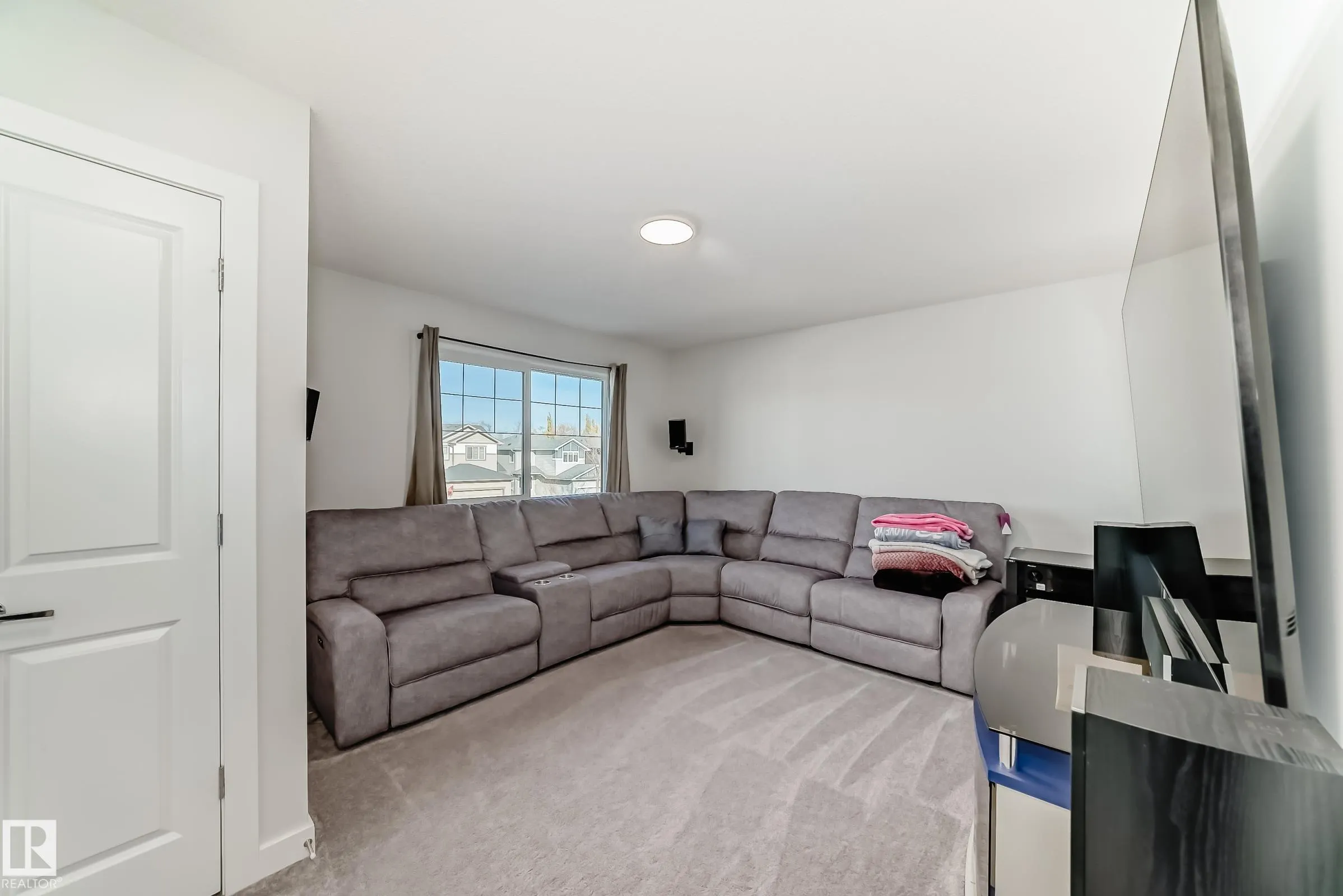 171 HARVEST RIDGE Drive