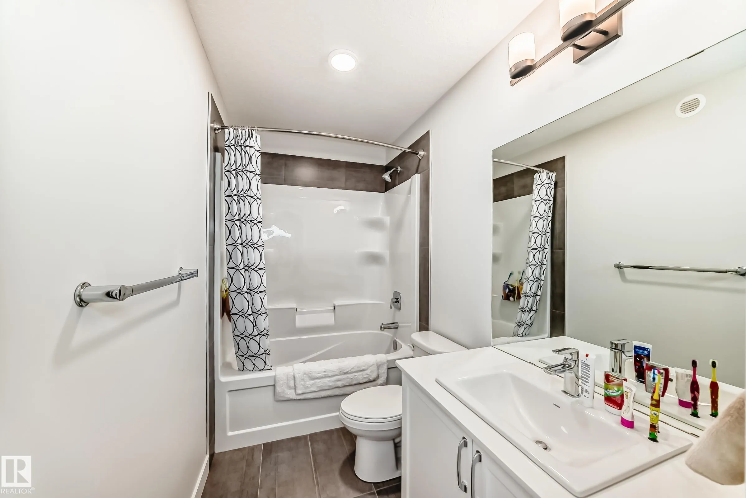 171 HARVEST RIDGE Drive