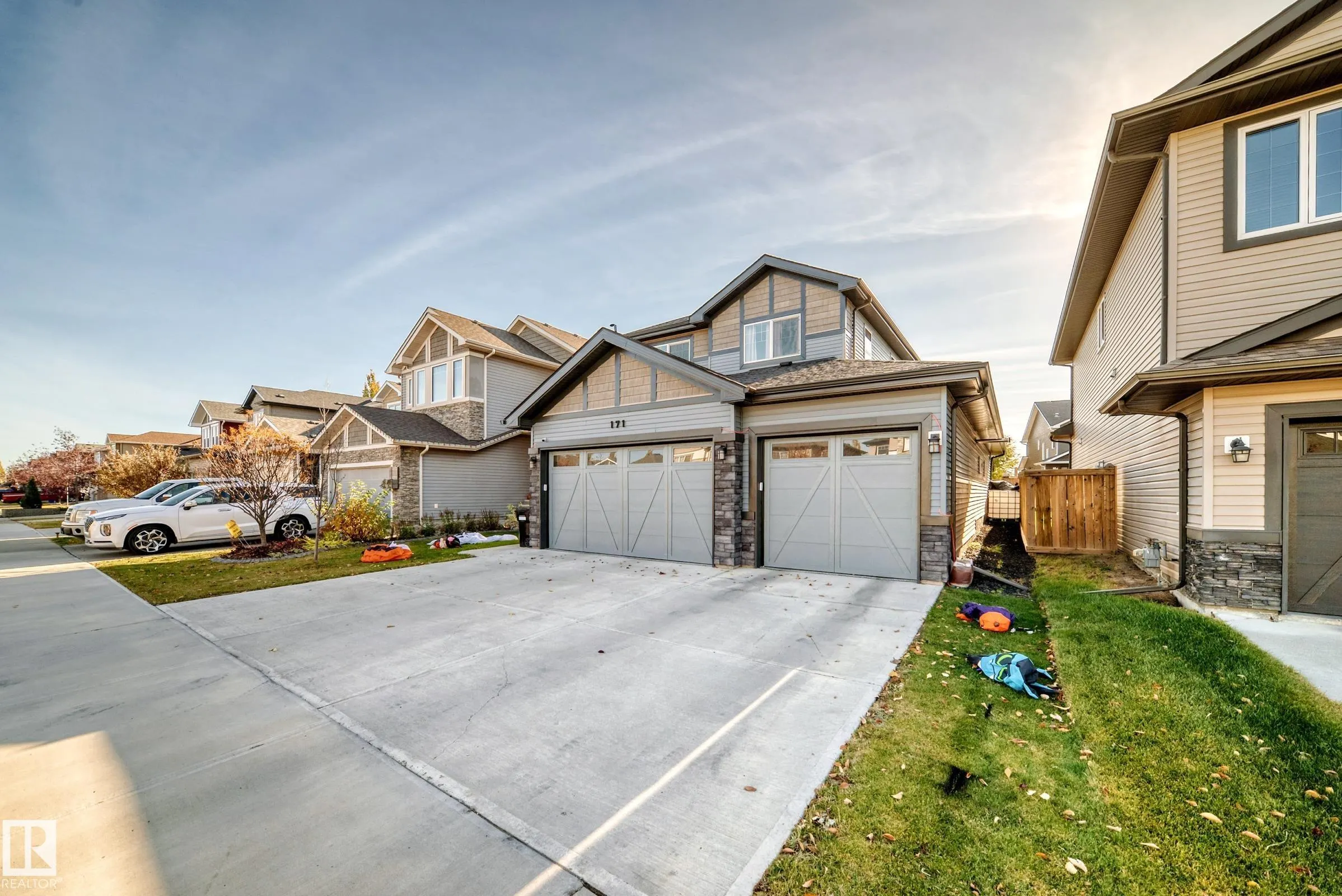 171 HARVEST RIDGE Drive