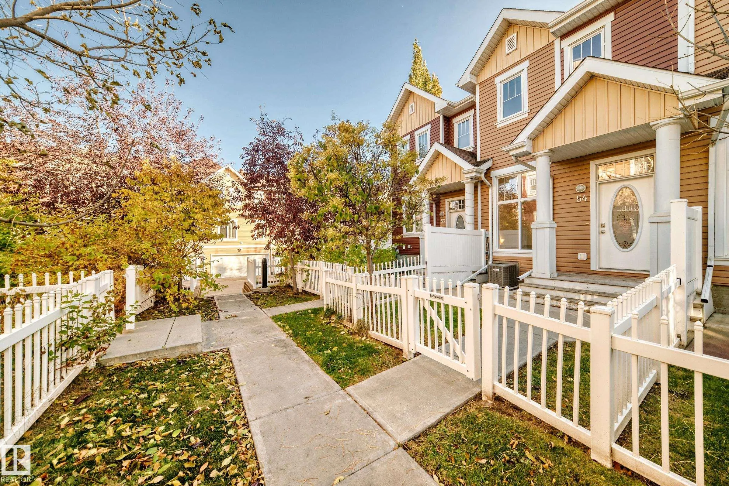 1623 Towne Centre Boulevard