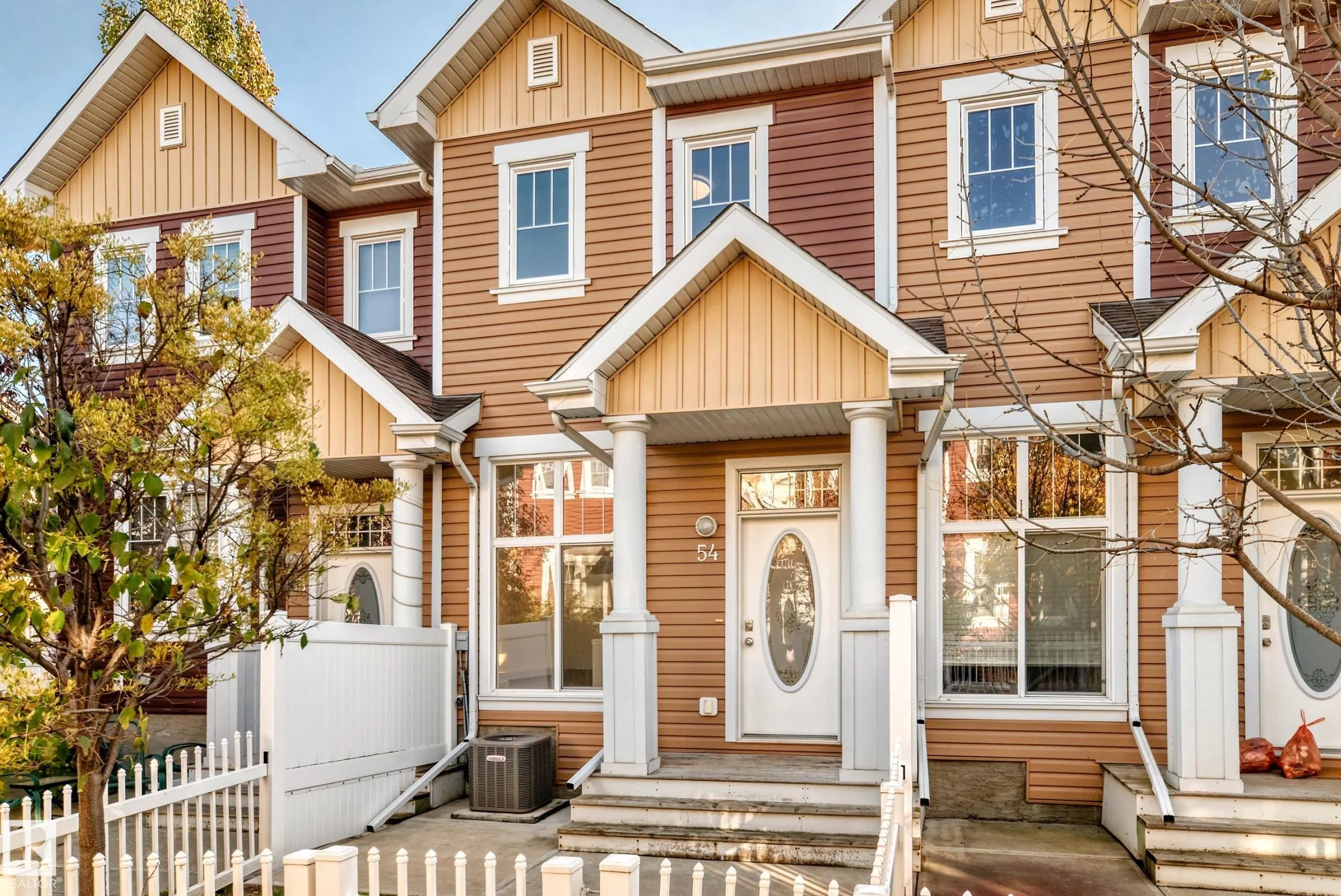 1623 Towne Centre Boulevard