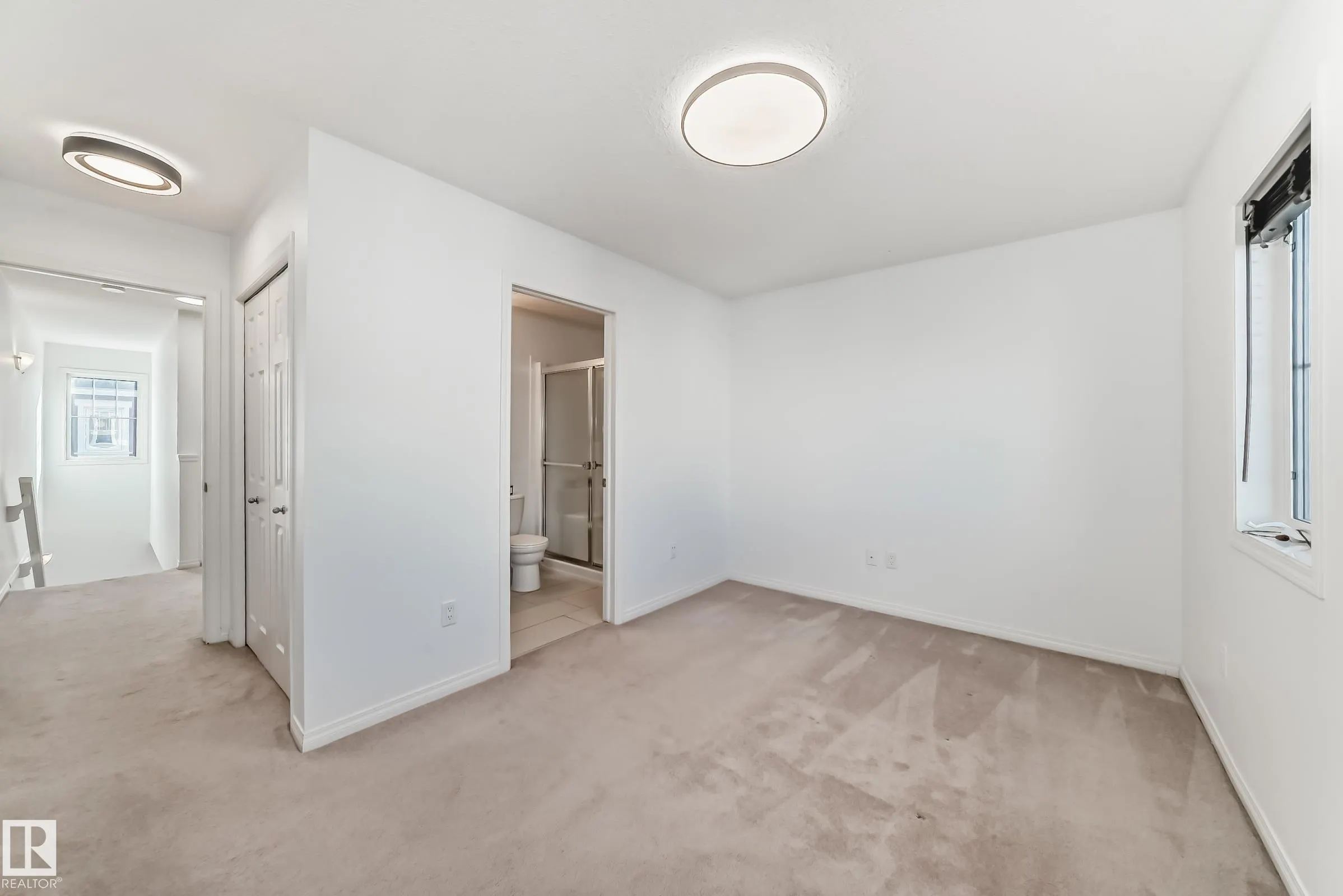 1623 Towne Centre Boulevard