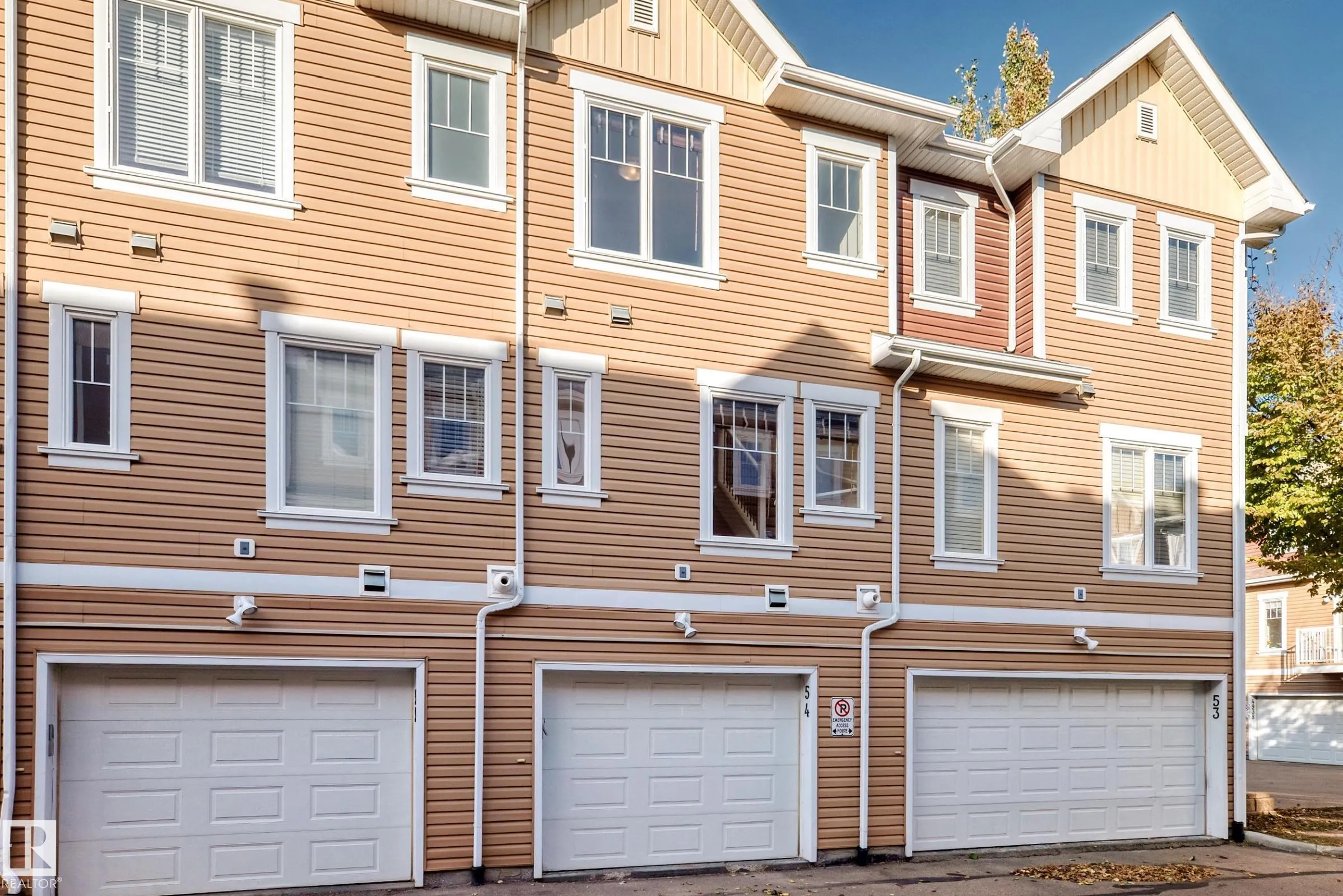 1623 Towne Centre Boulevard