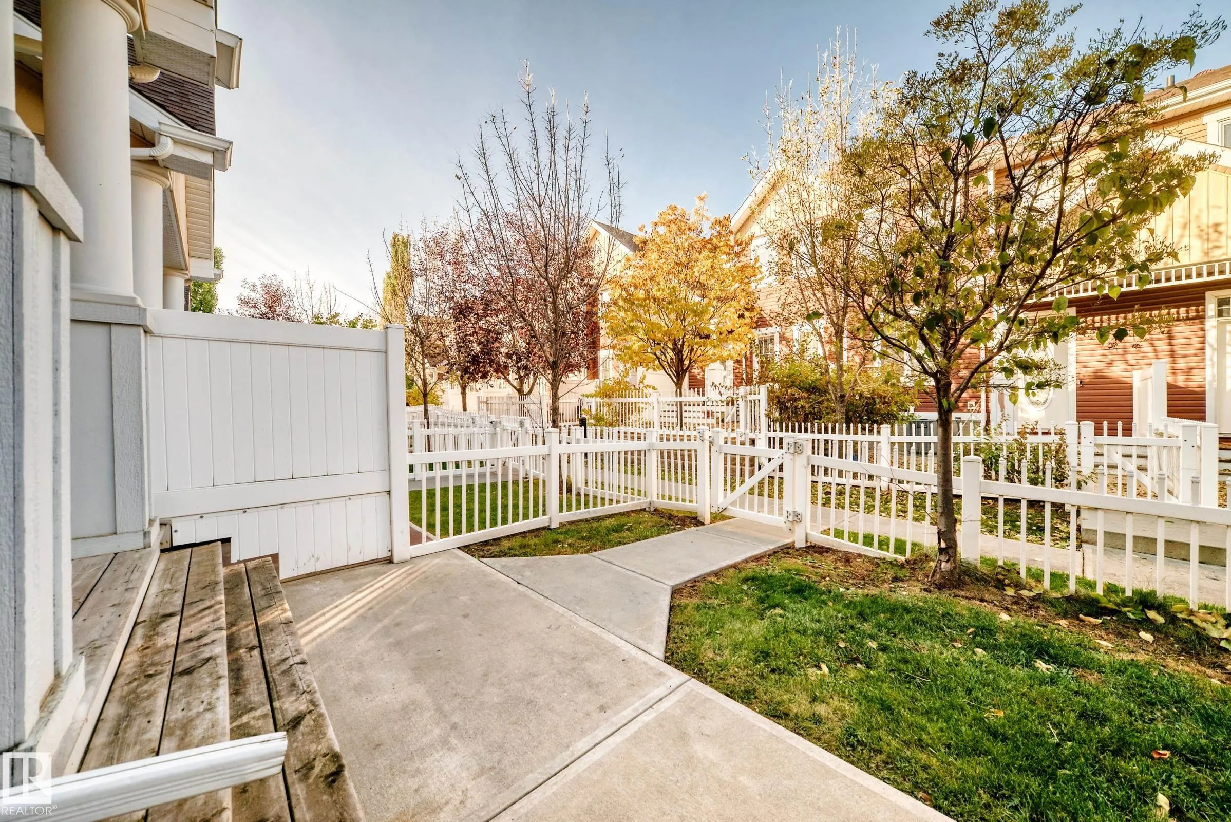 1623 Towne Centre Boulevard