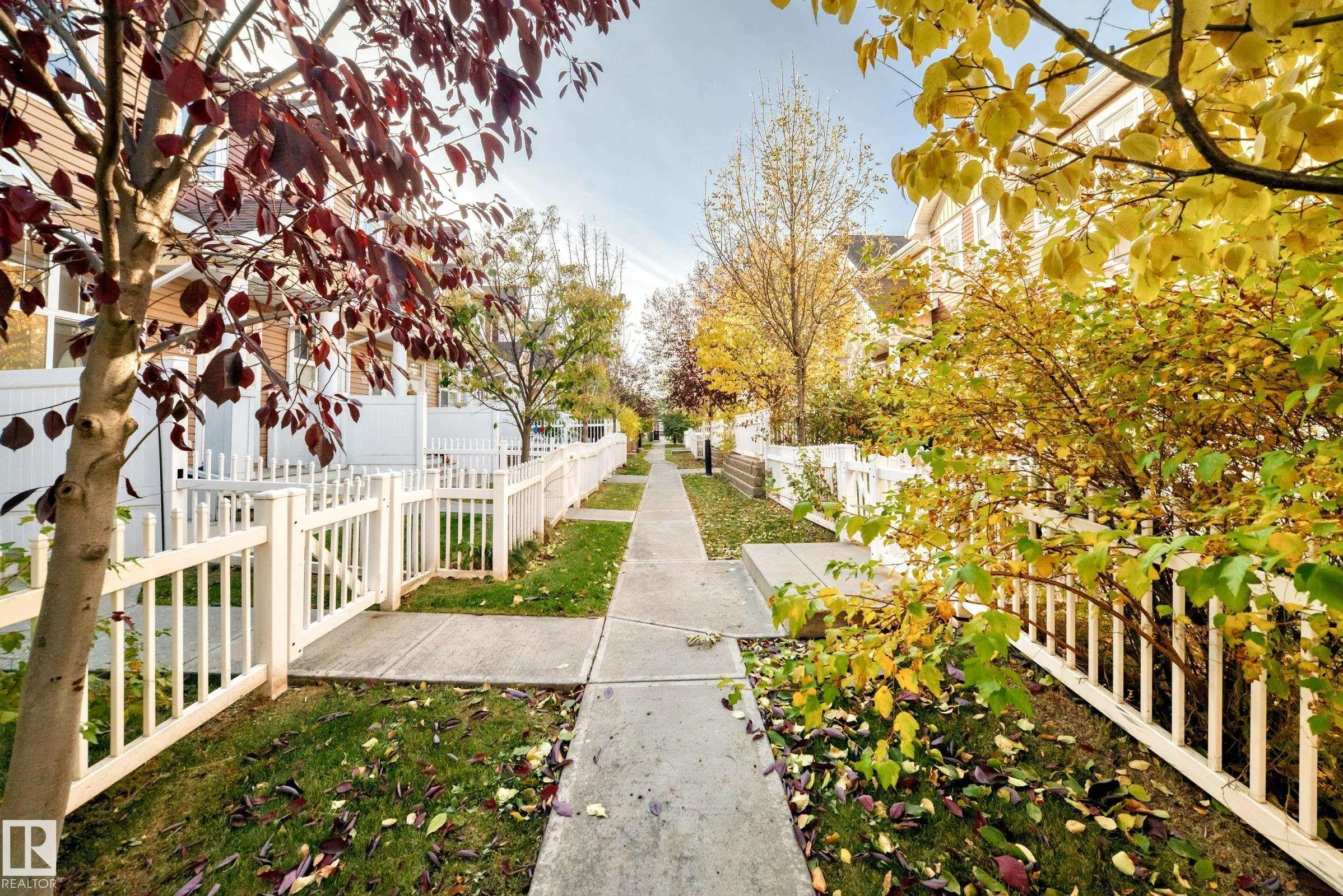 1623 Towne Centre Boulevard