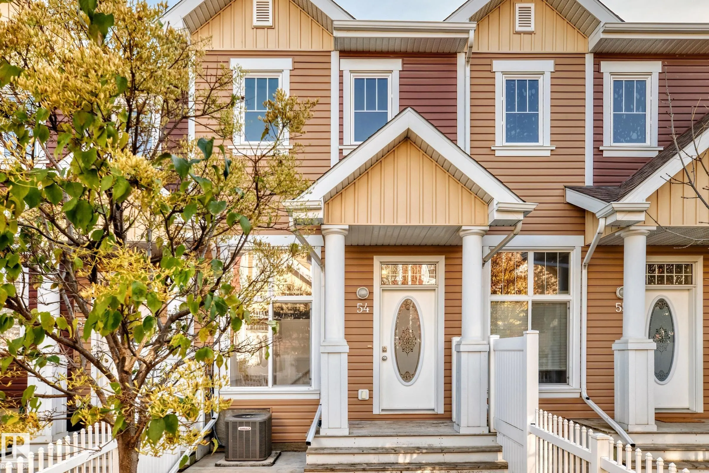 1623 Towne Centre Boulevard