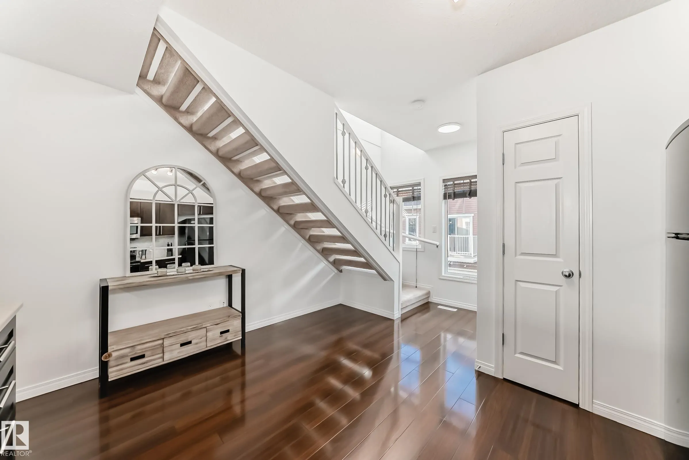 1623 Towne Centre Boulevard