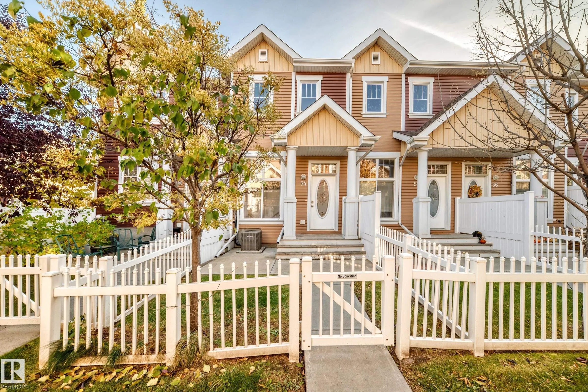 1623 Towne Centre Boulevard