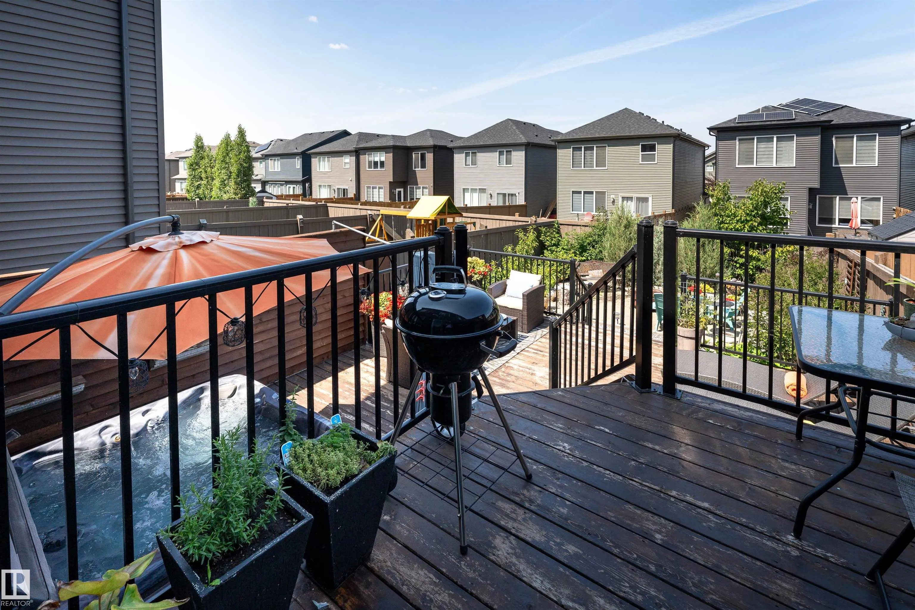 2104 PRICE LANDING Landing