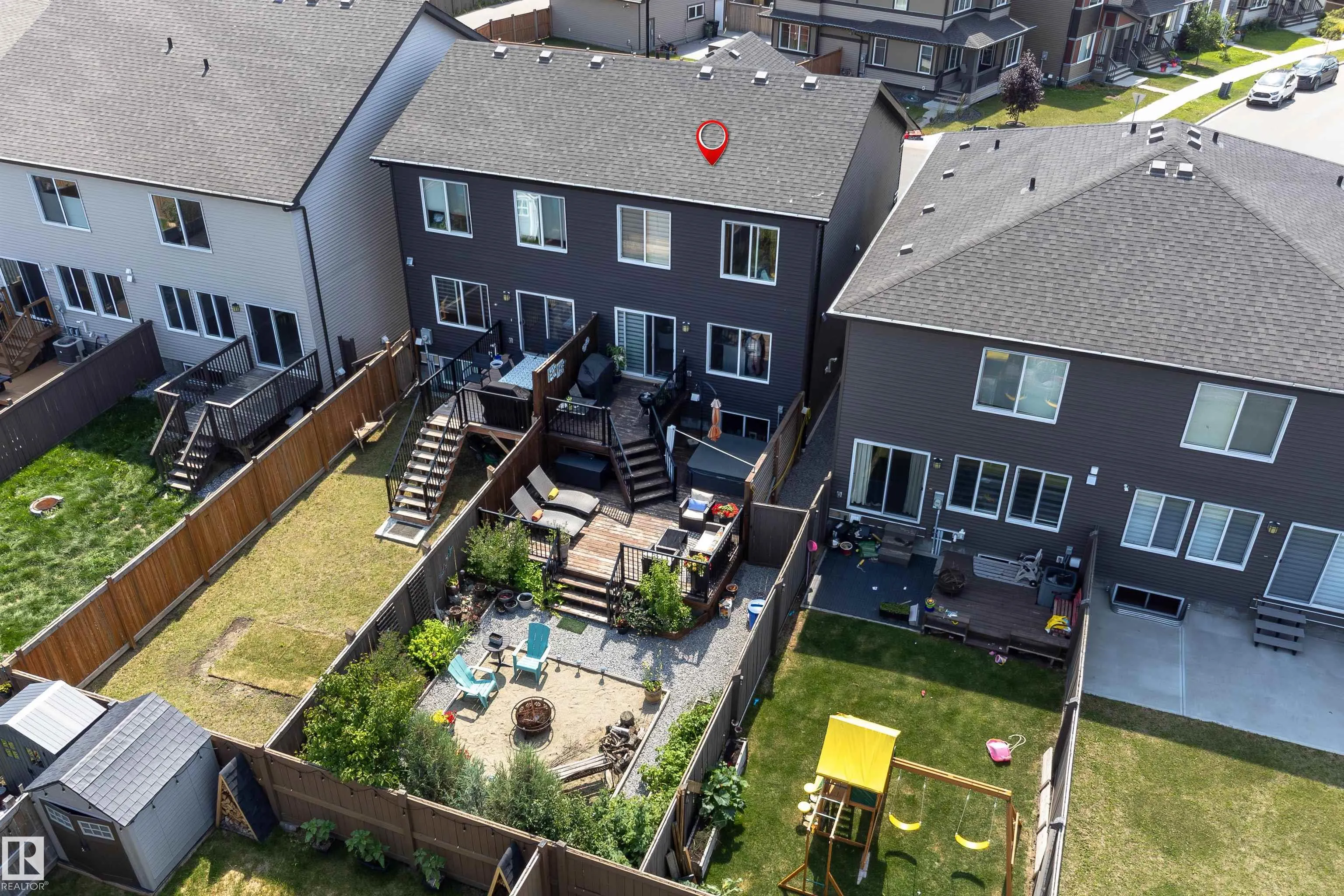 2104 PRICE LANDING Landing