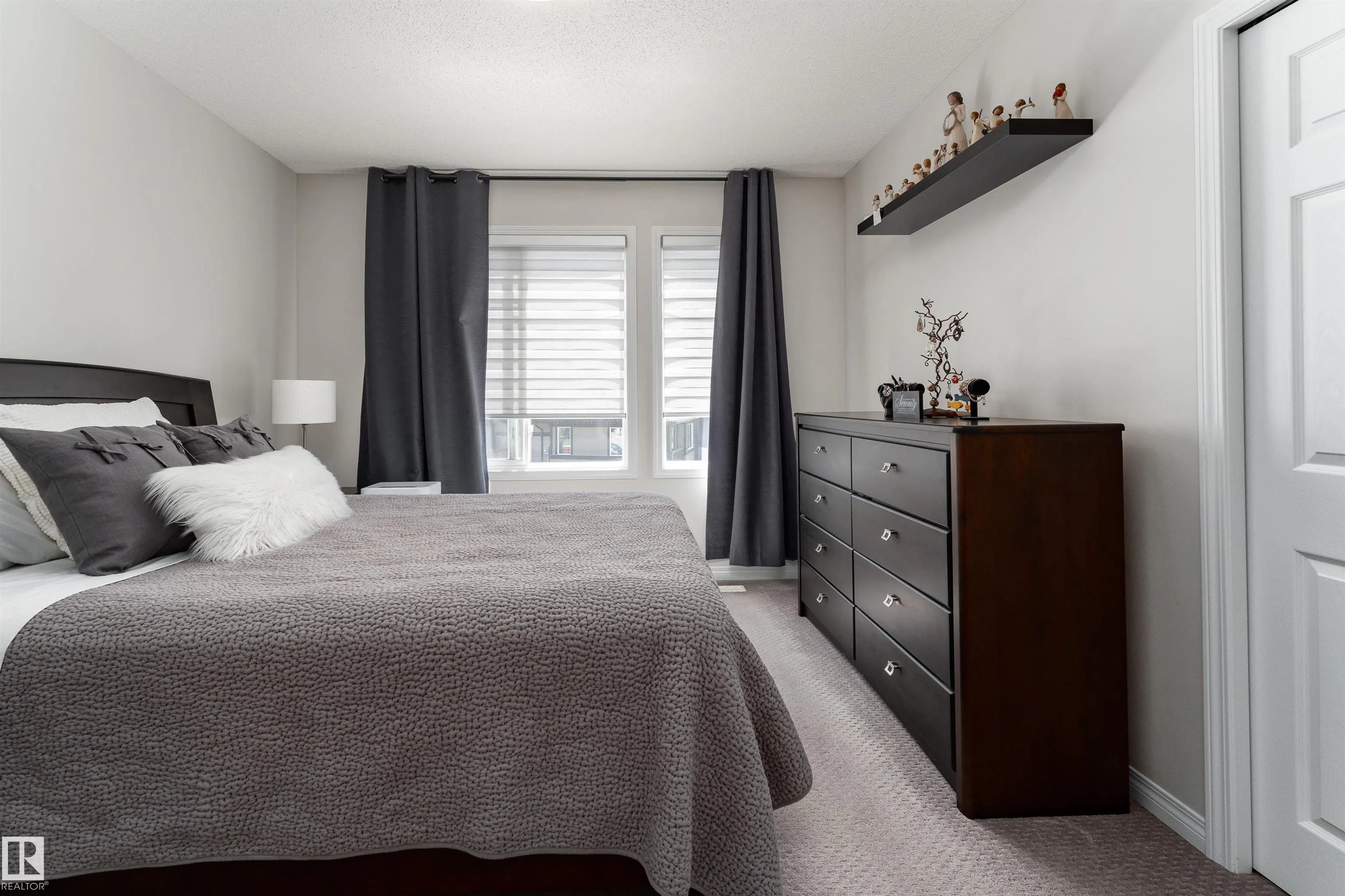 2104 PRICE LANDING Landing