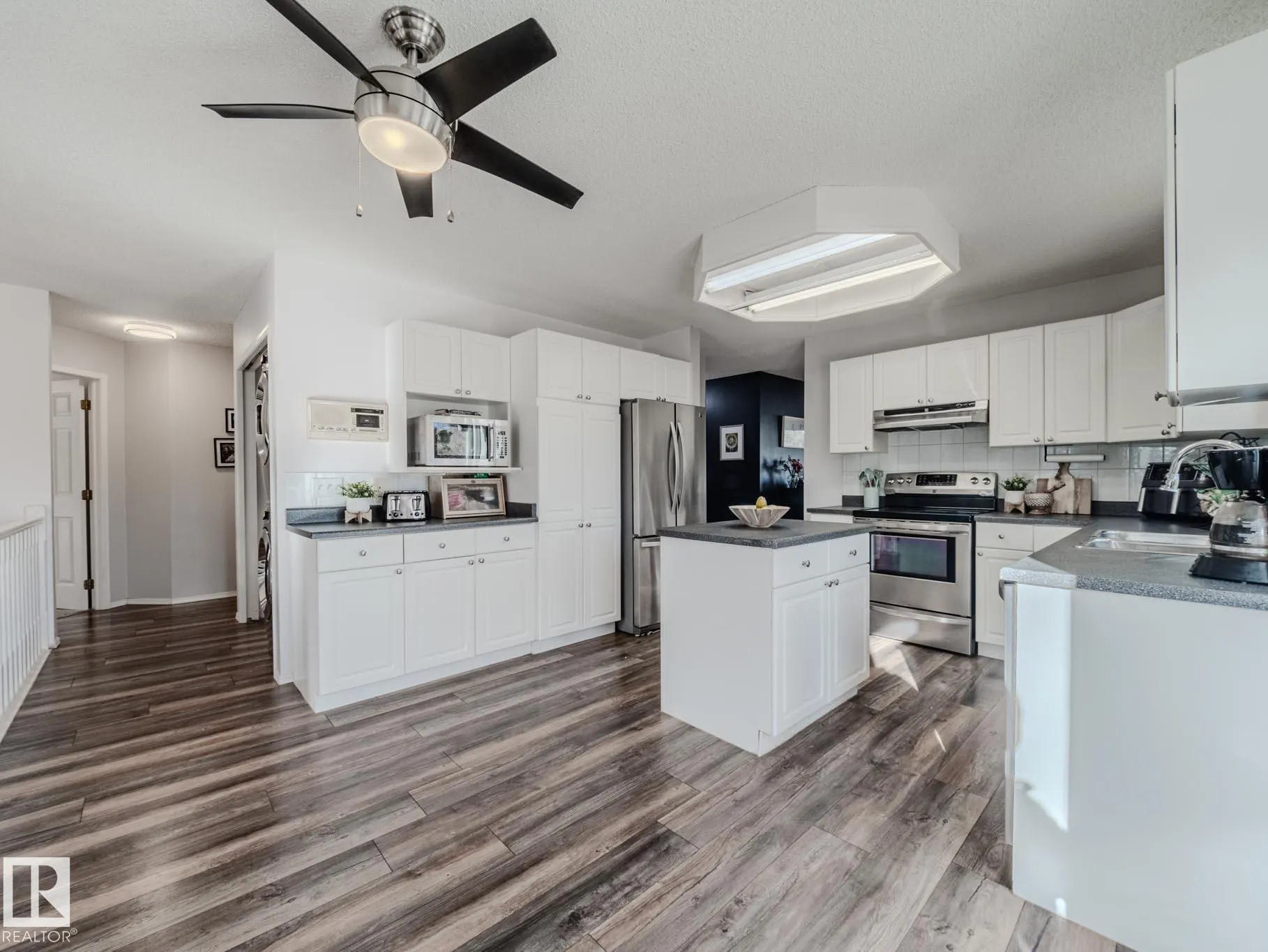 14 HERITAGE Boulevard