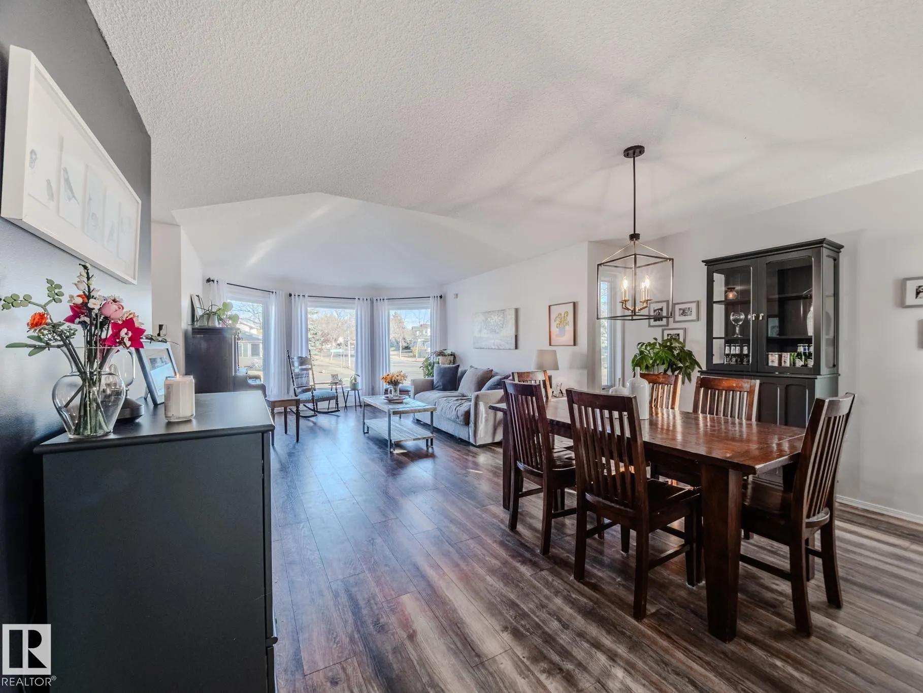 14 HERITAGE Boulevard