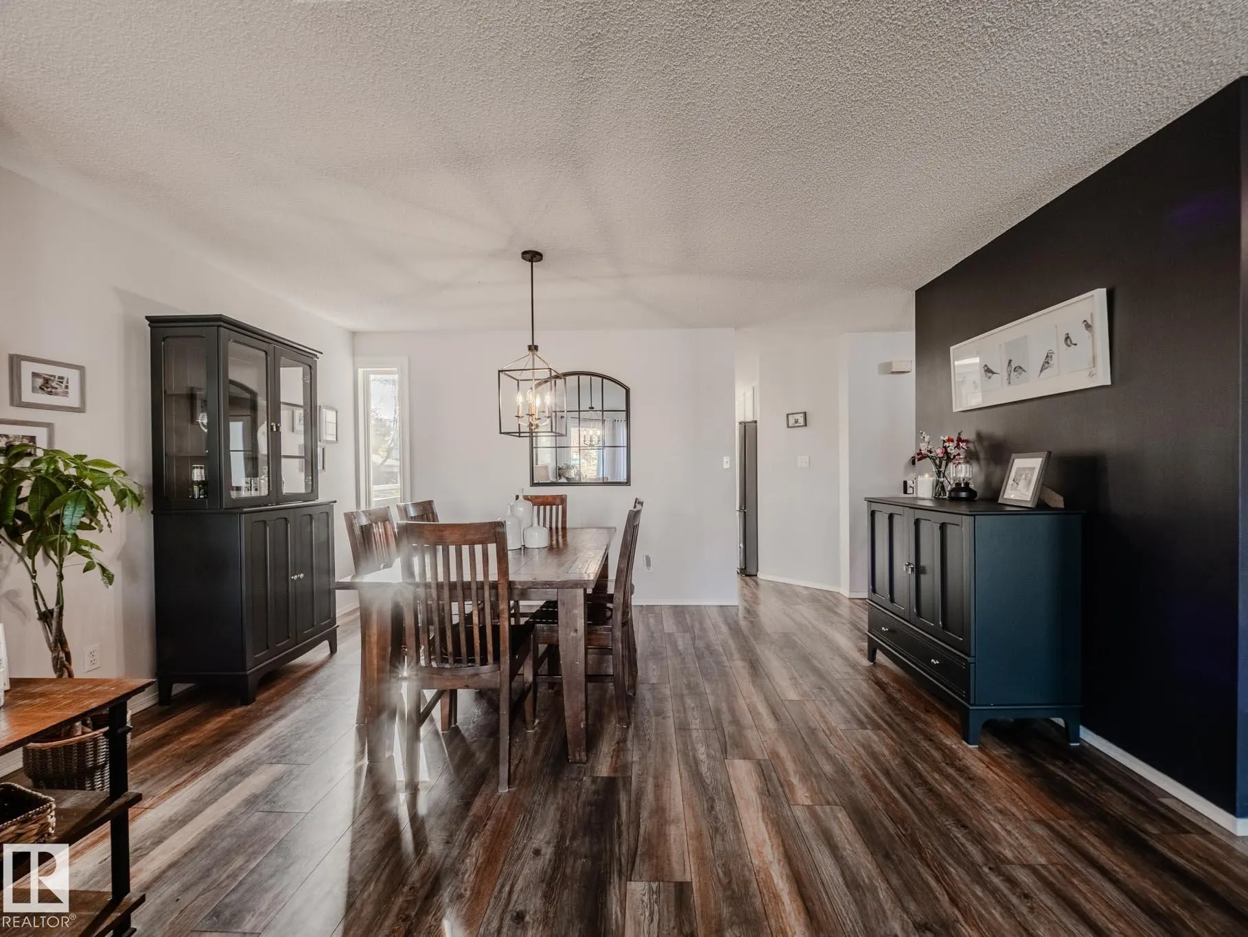 14 HERITAGE Boulevard