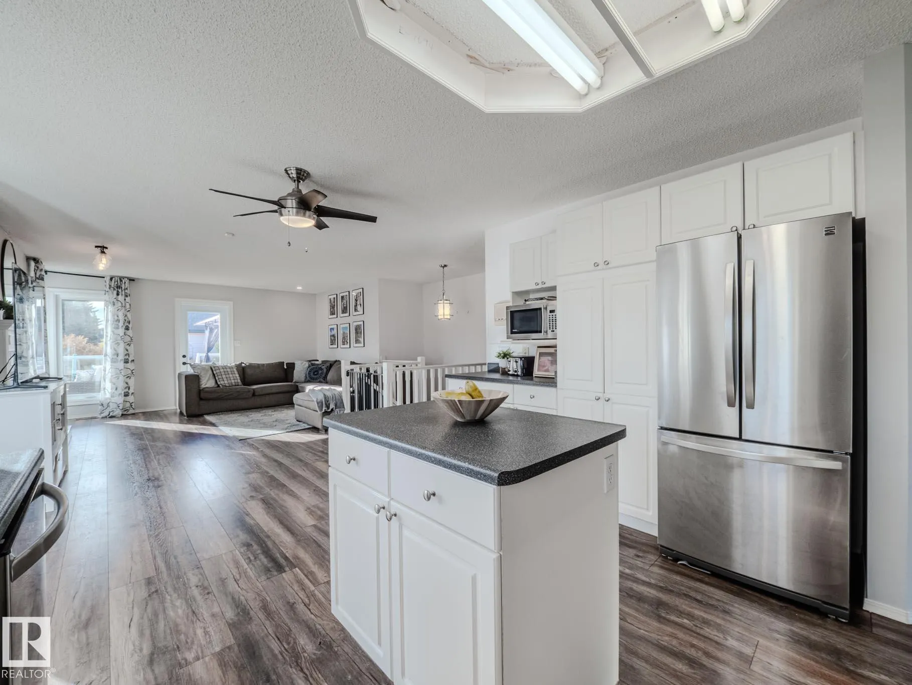 14 HERITAGE Boulevard