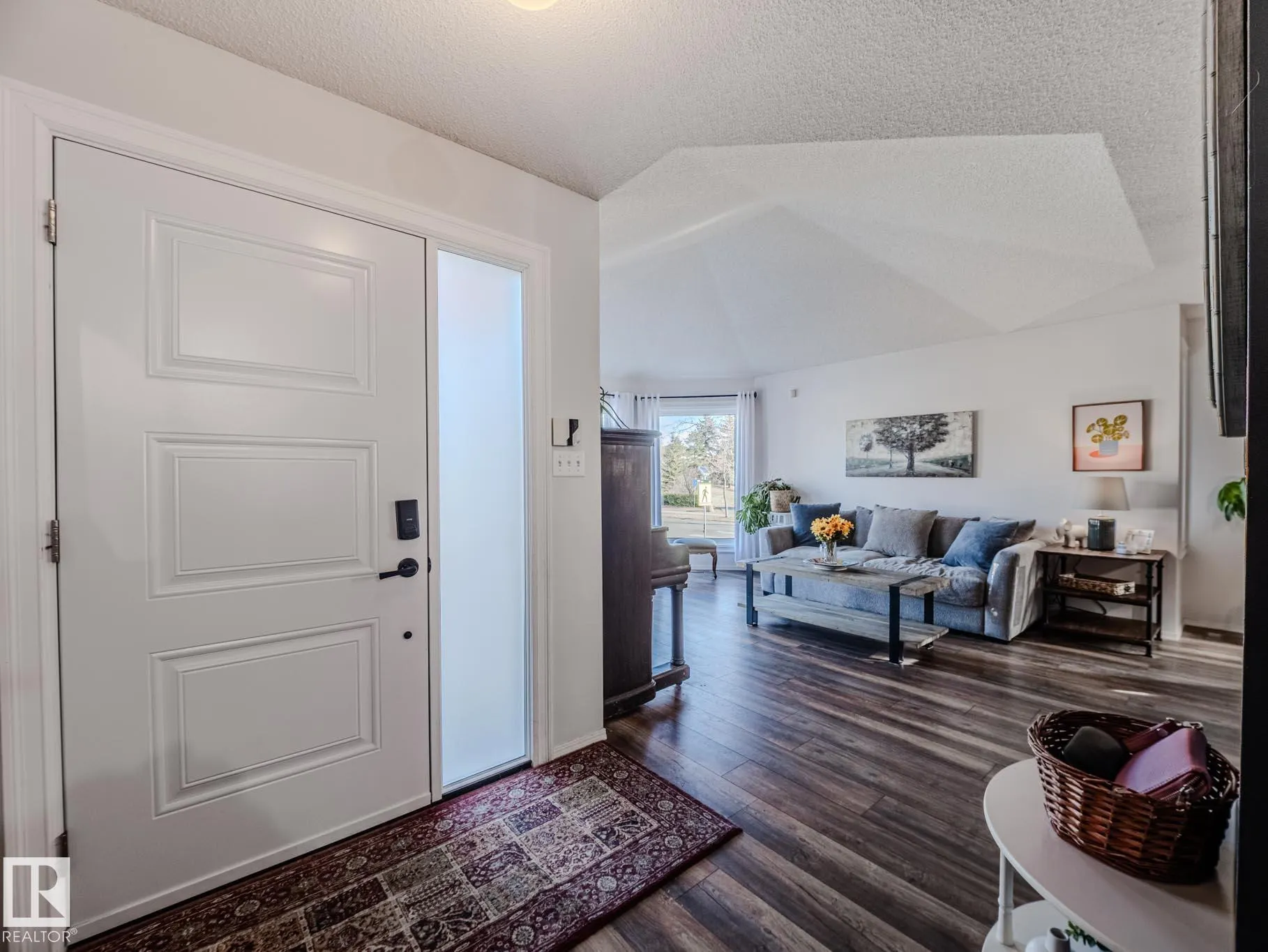 14 HERITAGE Boulevard