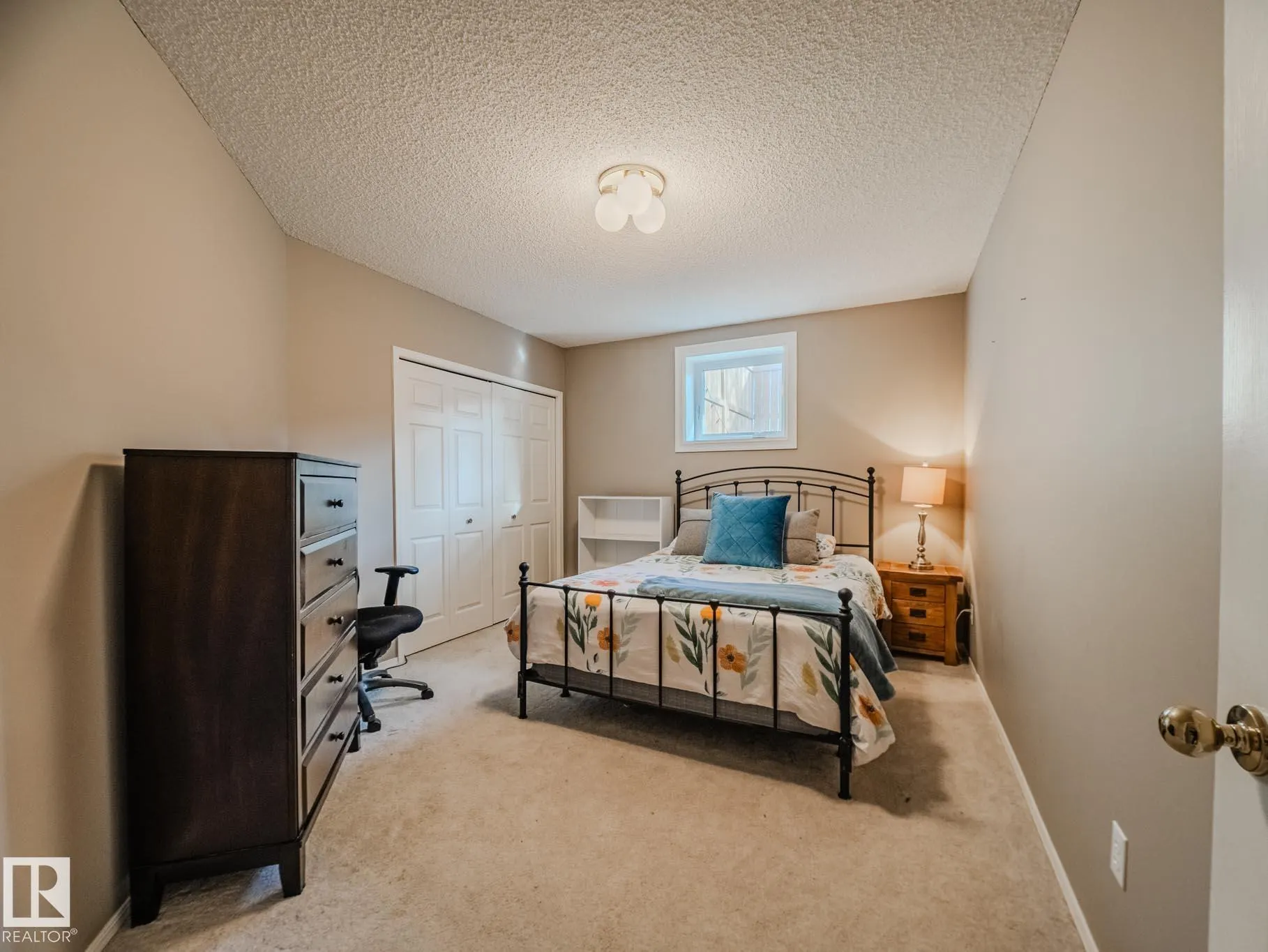 14 HERITAGE Boulevard