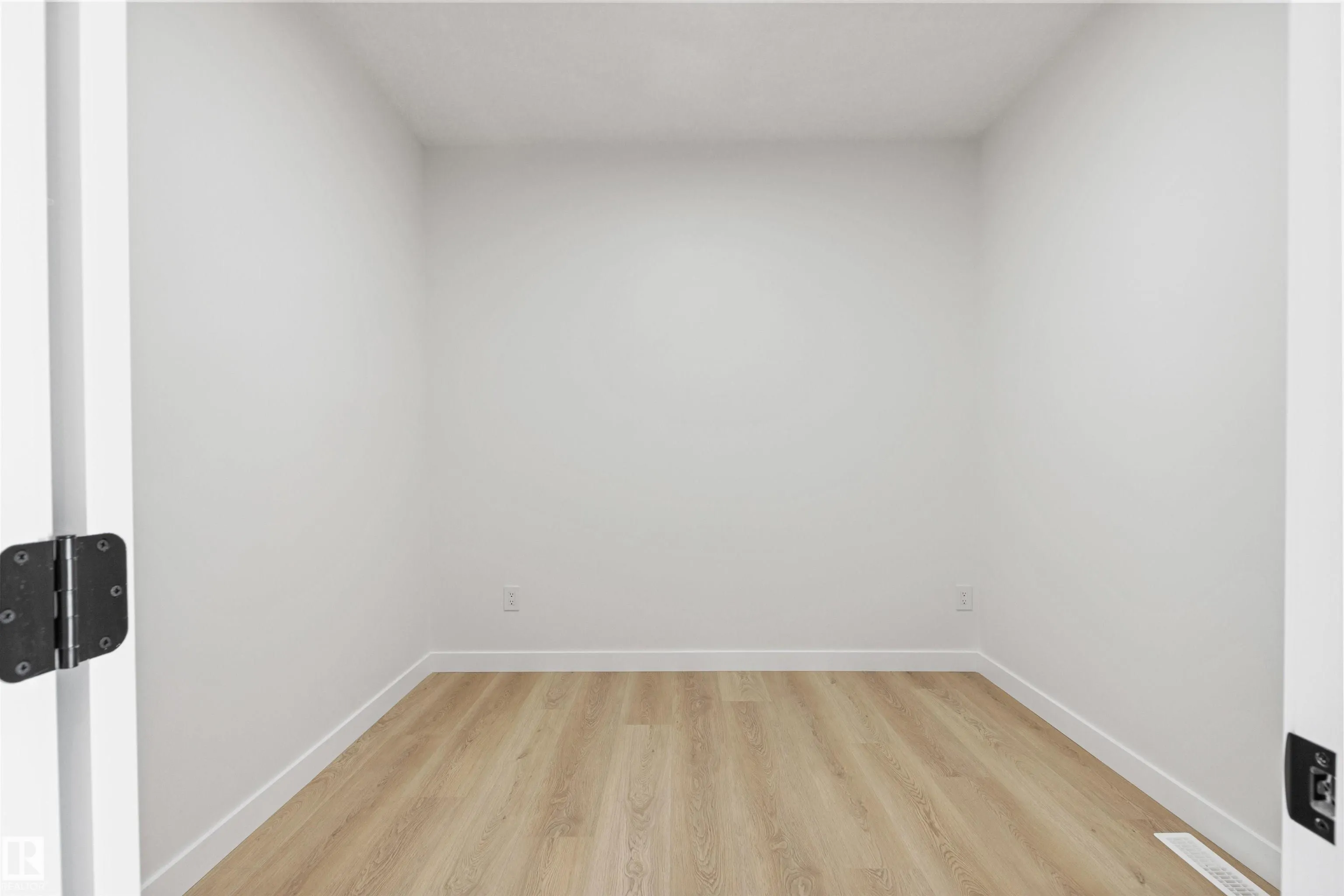 3331 Chickadee Drive