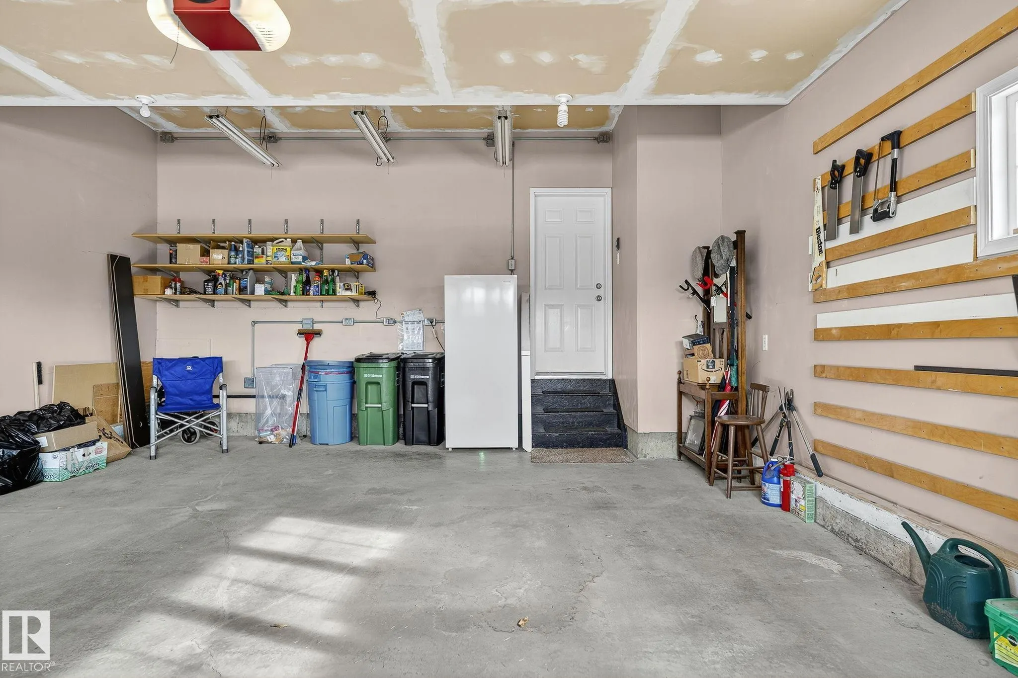 3719 MCLAY GREEN Green