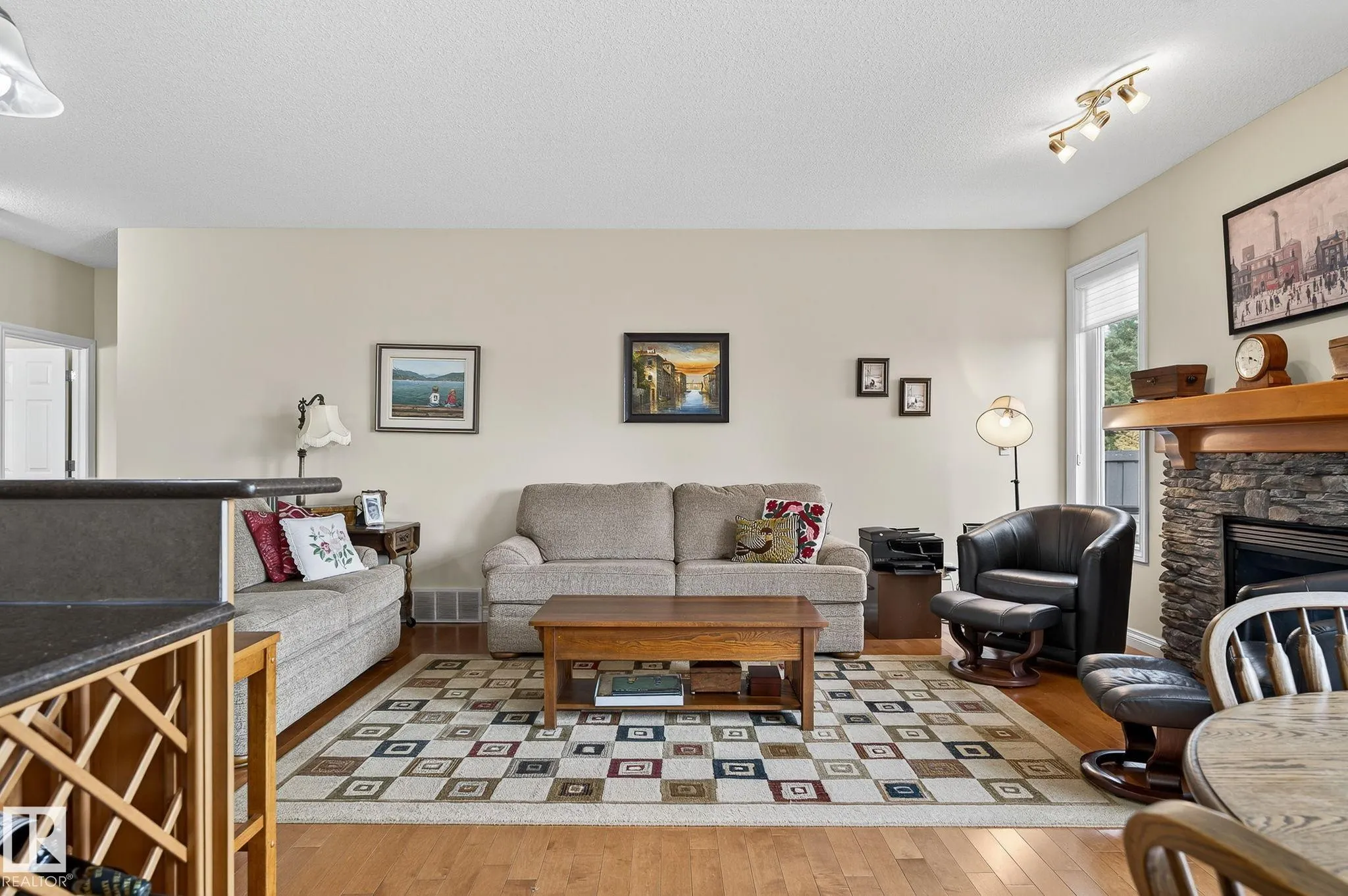 3719 MCLAY GREEN Green