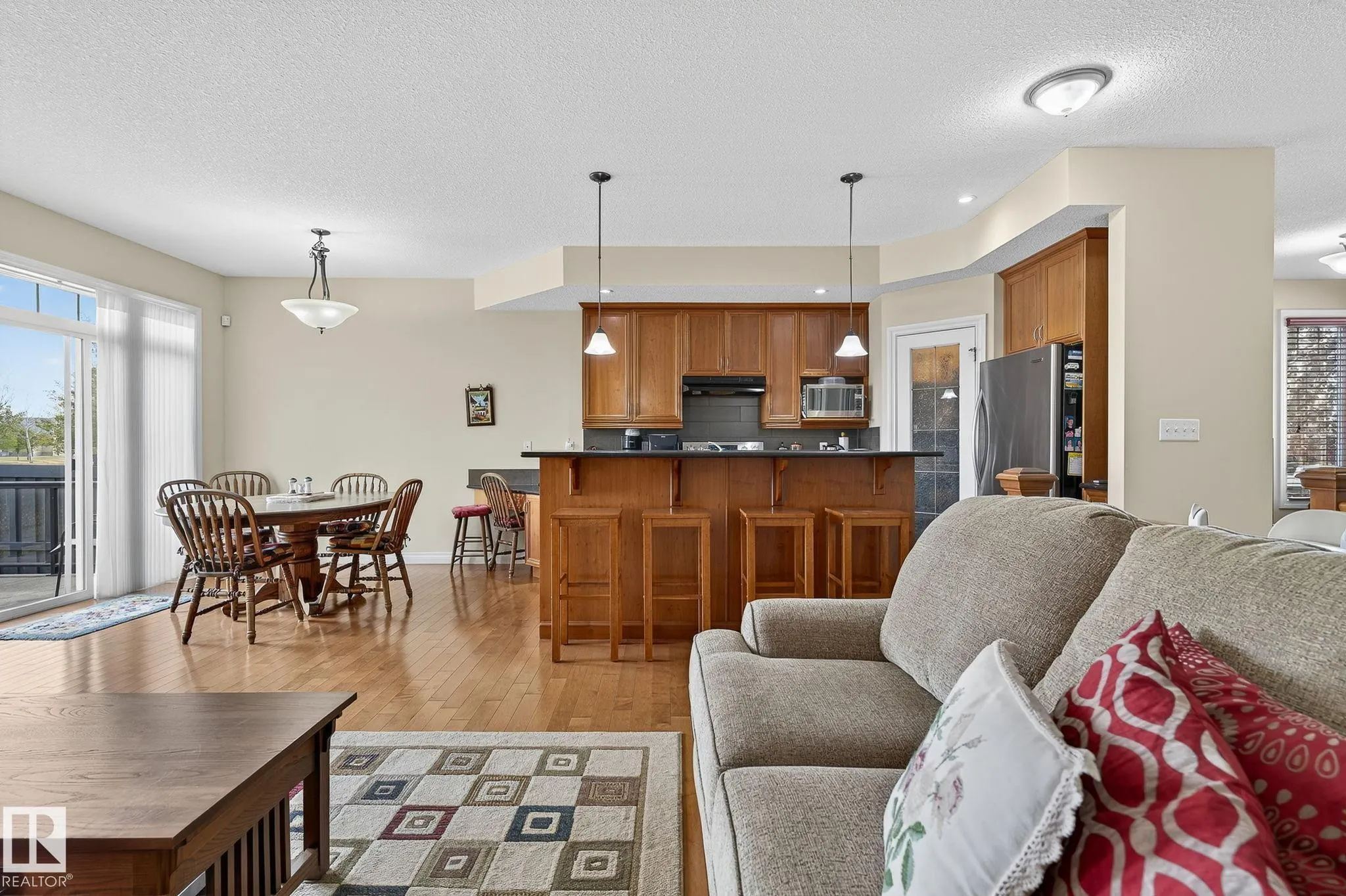 3719 MCLAY GREEN Green