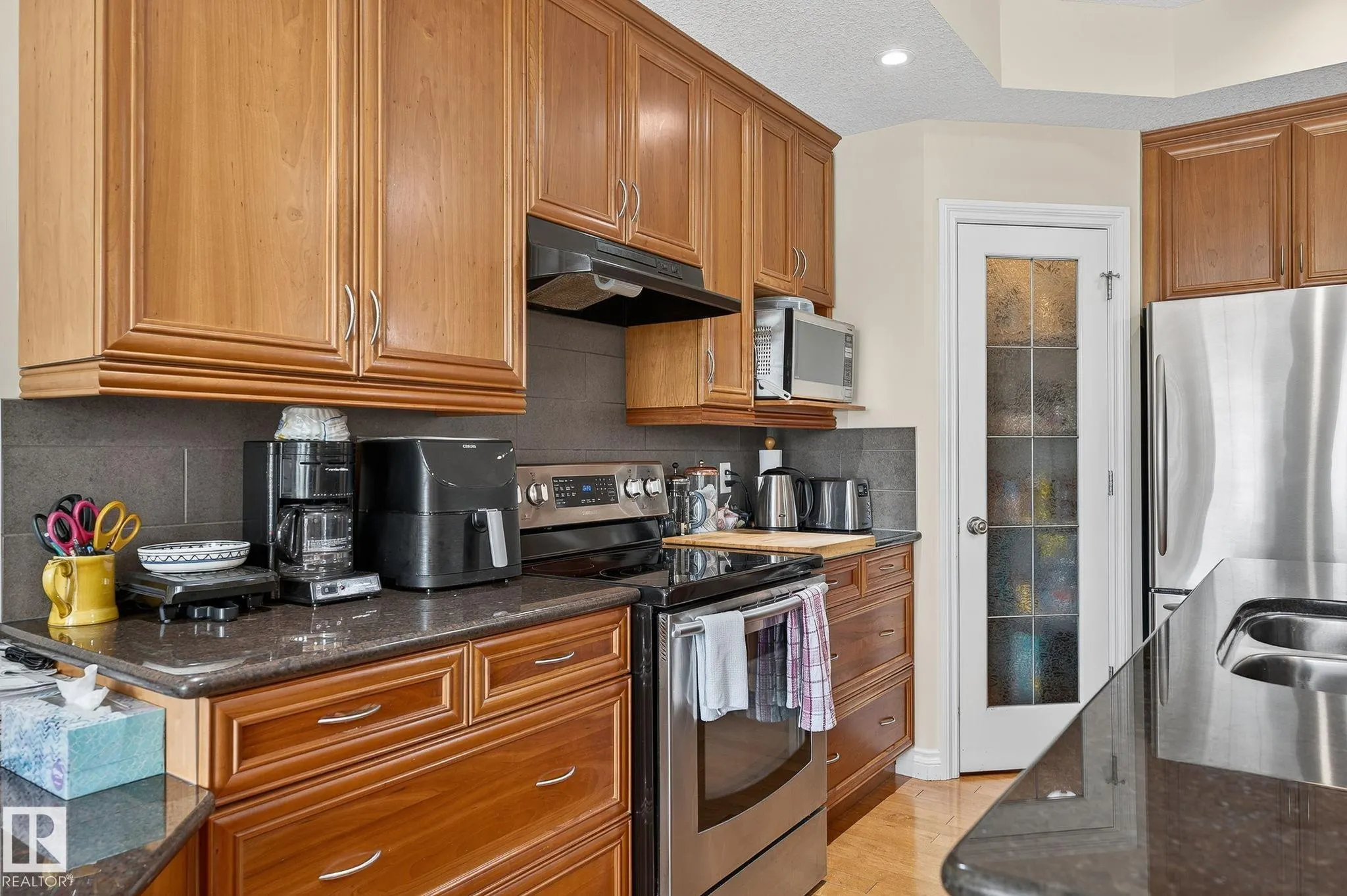 3719 MCLAY GREEN Green