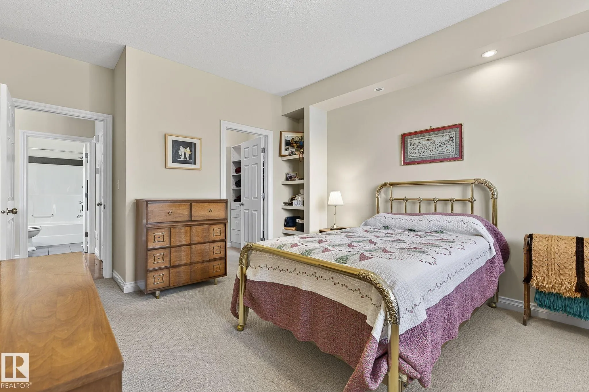 3719 MCLAY GREEN Green