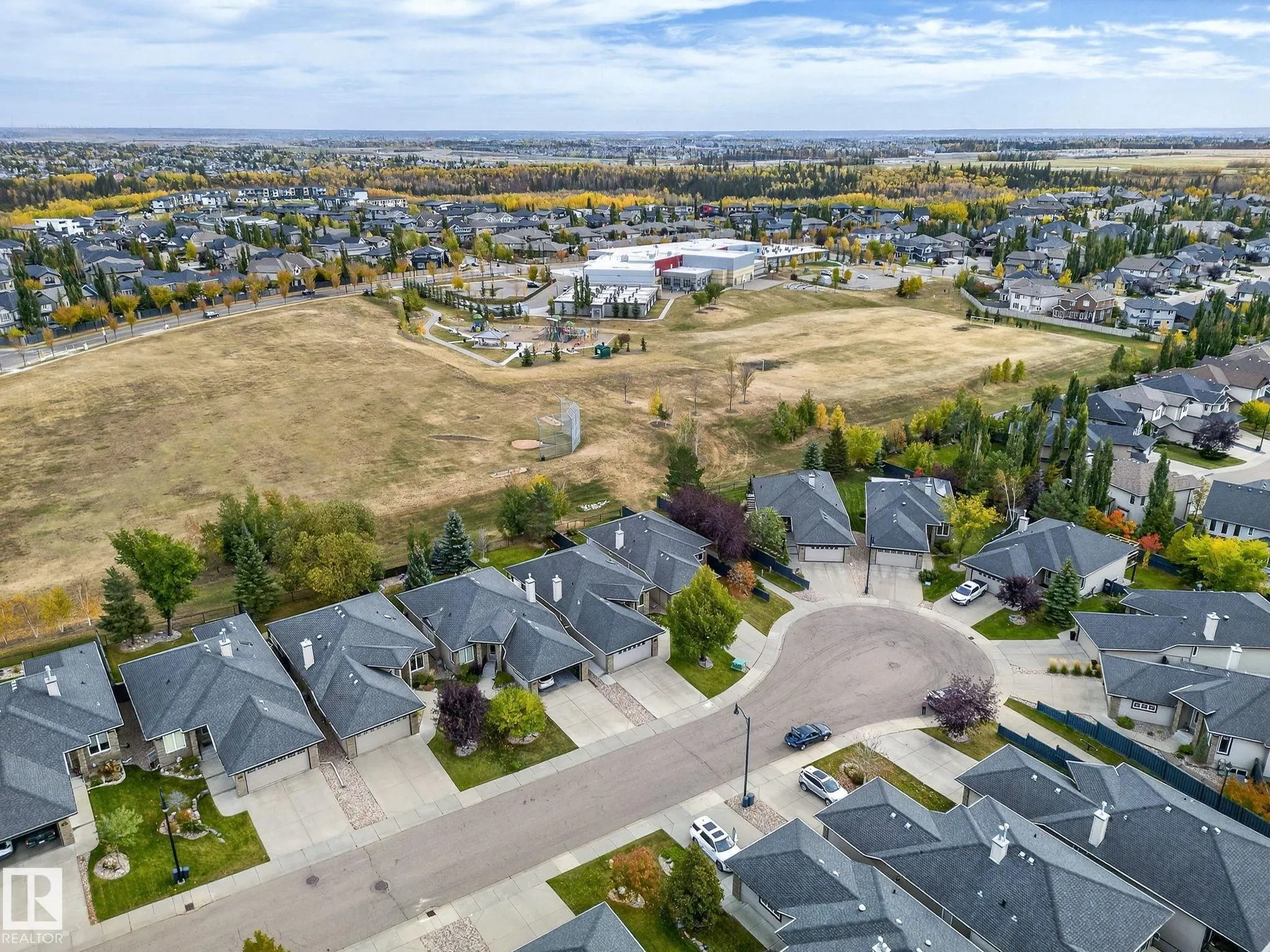 3719 MCLAY GREEN Green