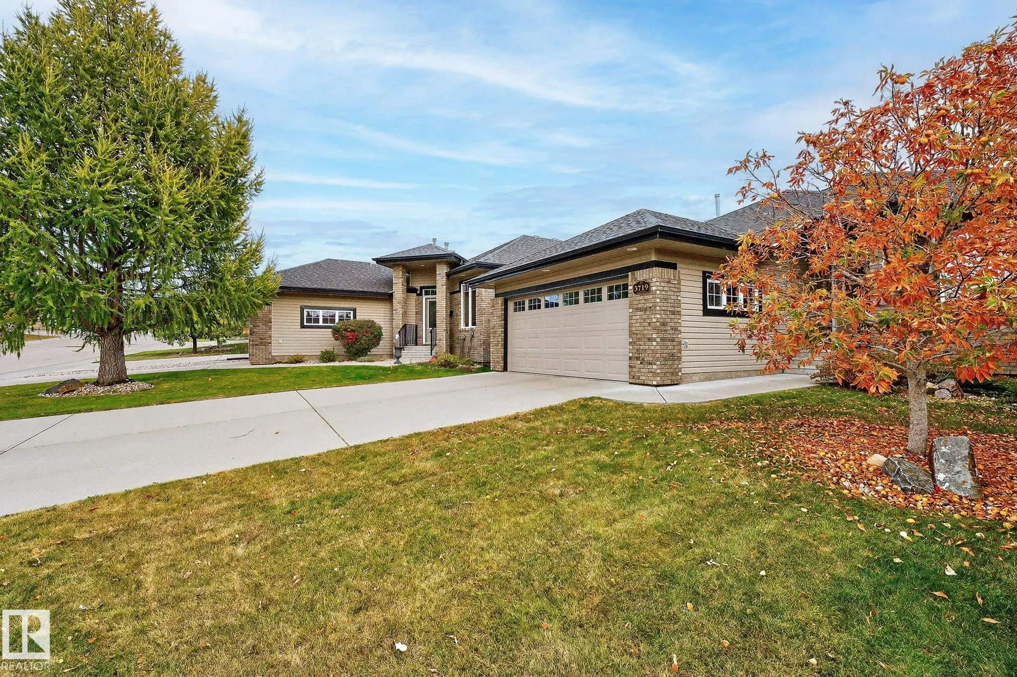 3719 MCLAY GREEN Green