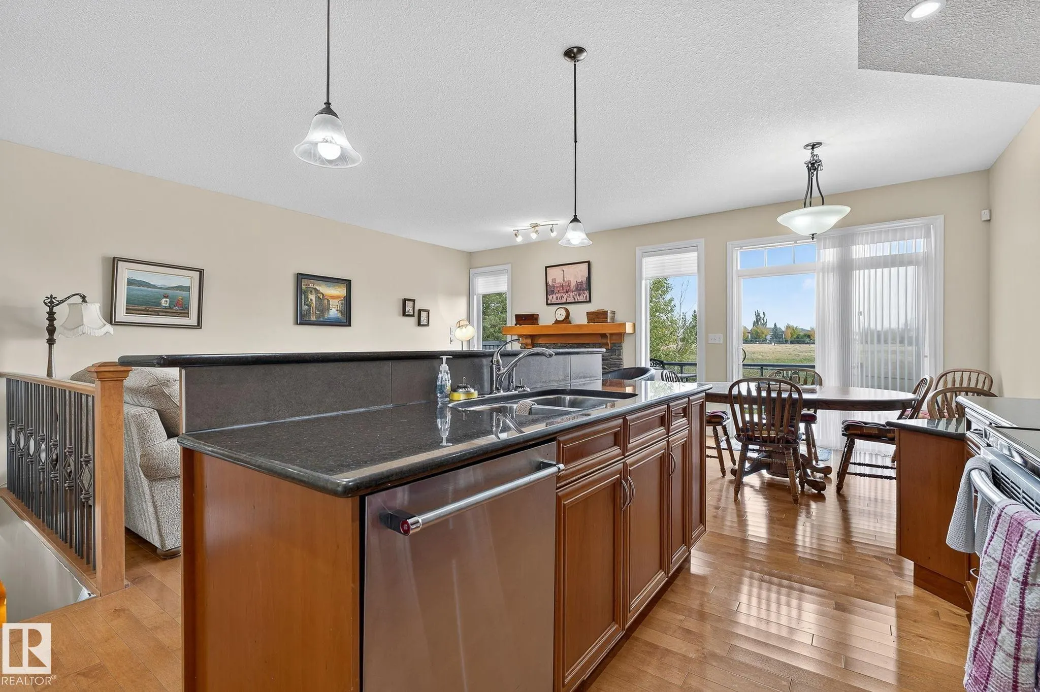 3719 MCLAY GREEN Green