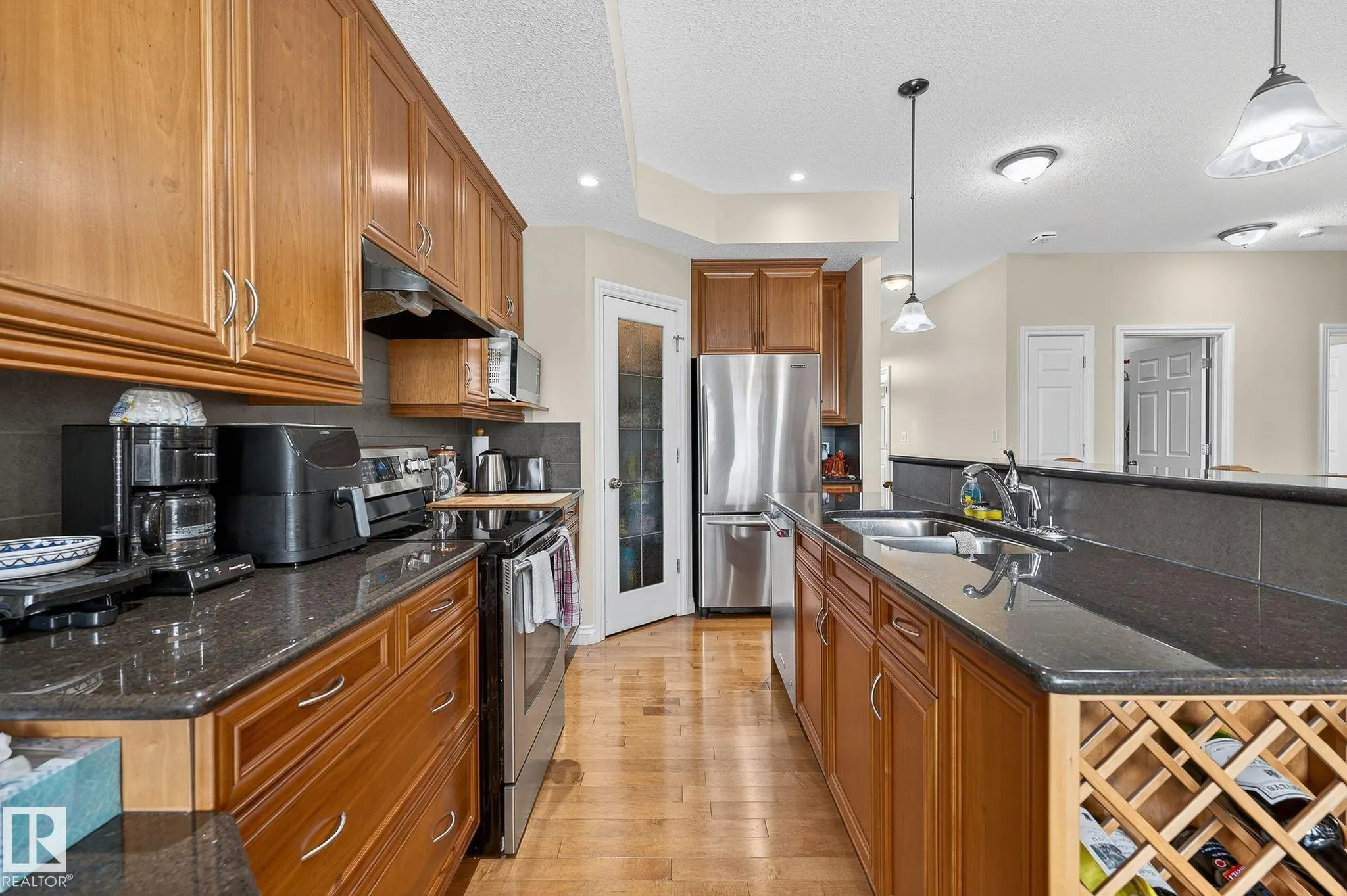 3719 MCLAY GREEN Green