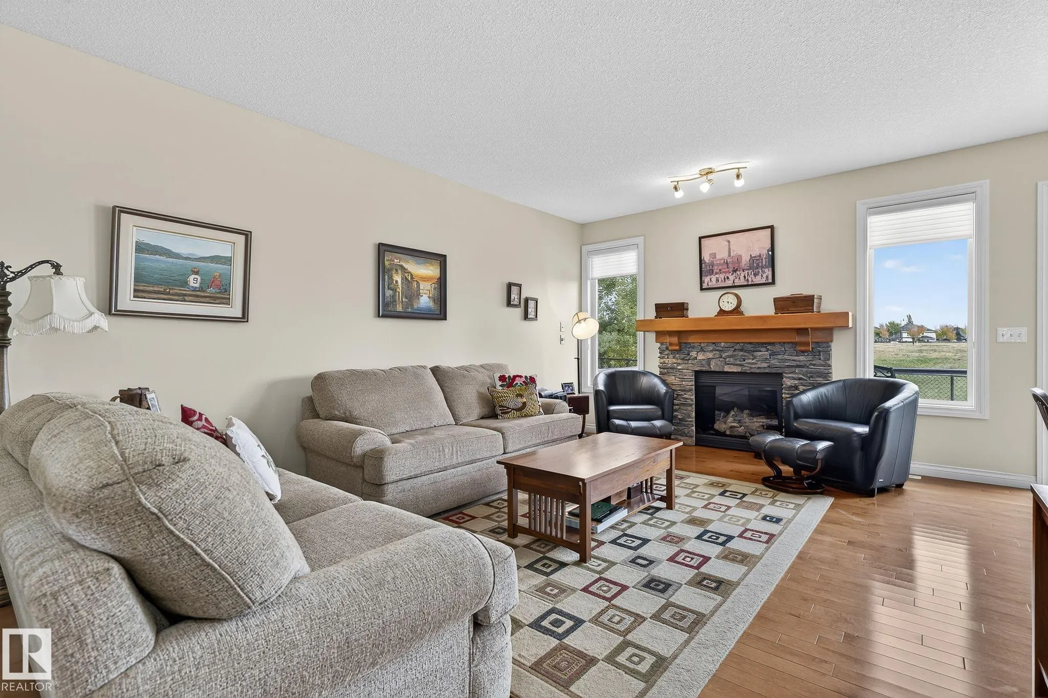 3719 MCLAY GREEN Green